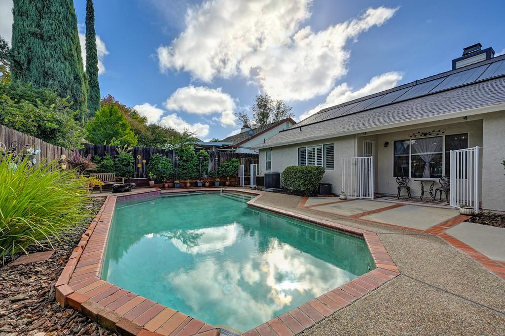 Rocklin, California, 95765, United States, 3 Bedrooms Bedrooms, ,2 BathroomsBathrooms,Residential,For Sale,1988988