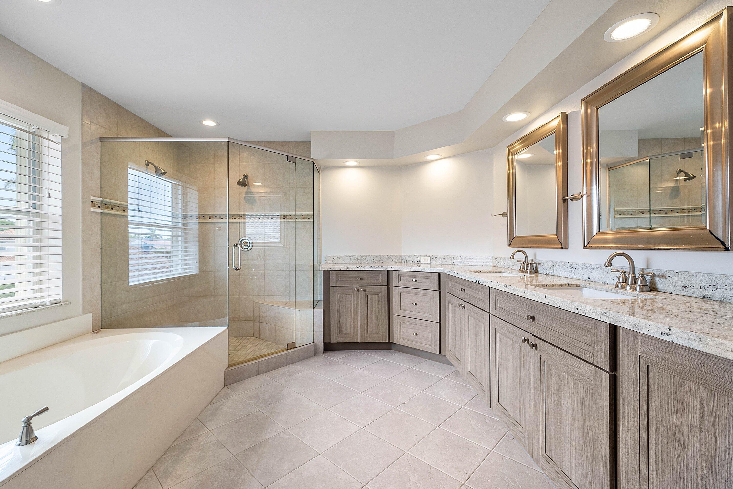 Boca Raton, Florida, 33498, United States, 4 Bedrooms Bedrooms, ,3 BathroomsBathrooms,Residential,For Sale,1947983