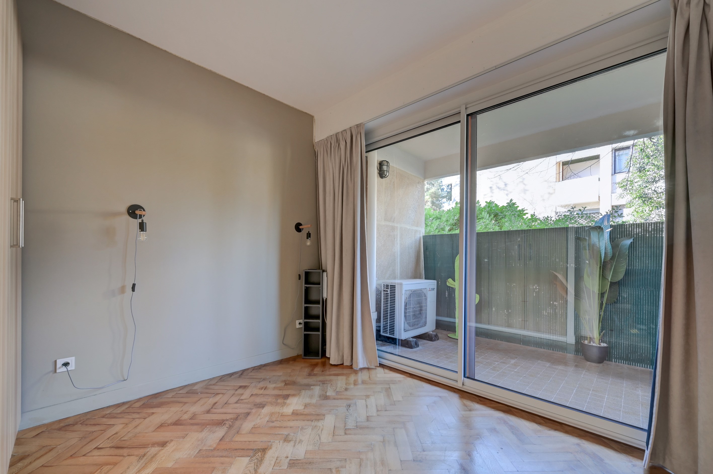  For Sale – 3-Bedroom Apartment in the City Center - 物件實景