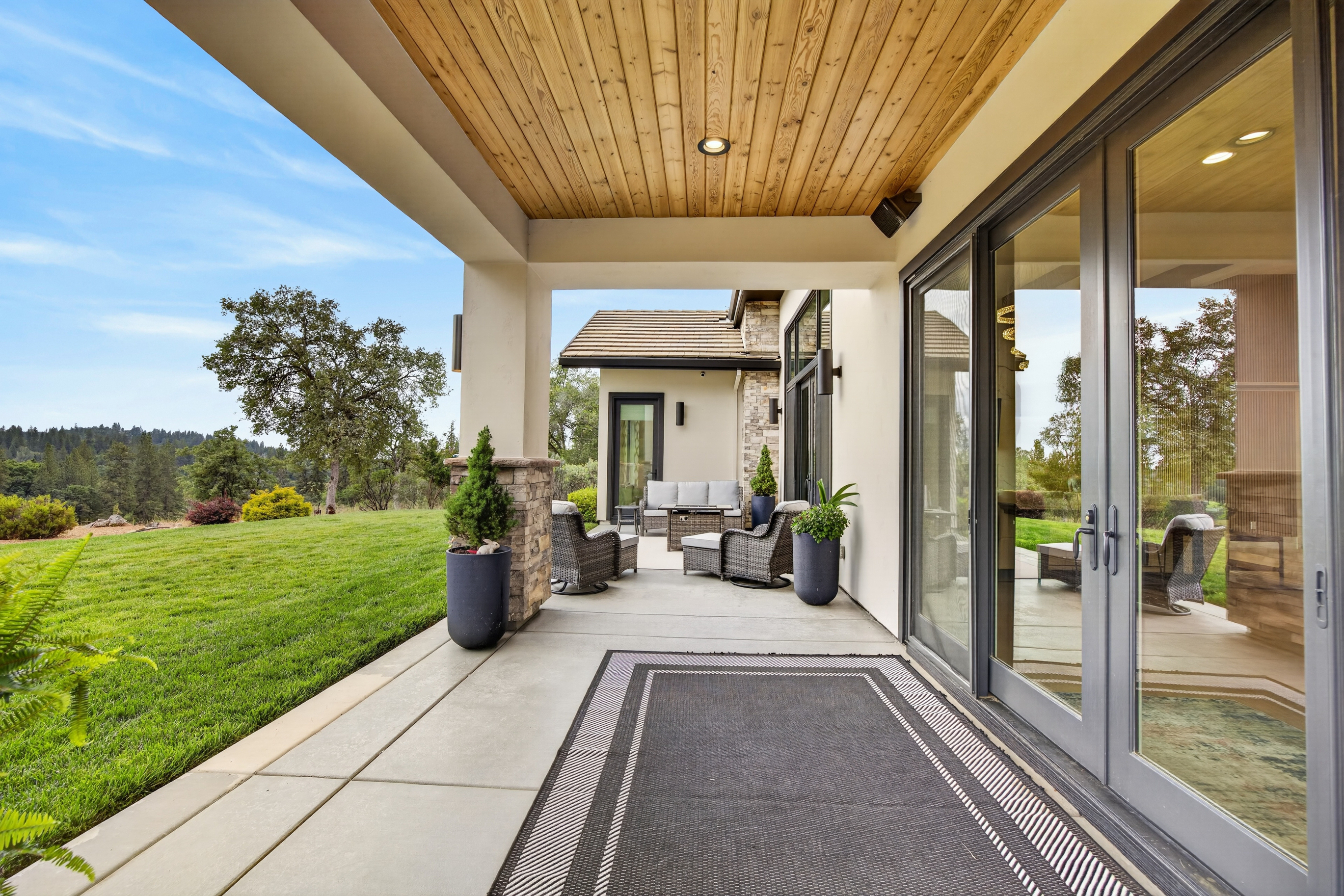  2056 Long View Drive, Meadow Vista, CA 95722 - 物件實景