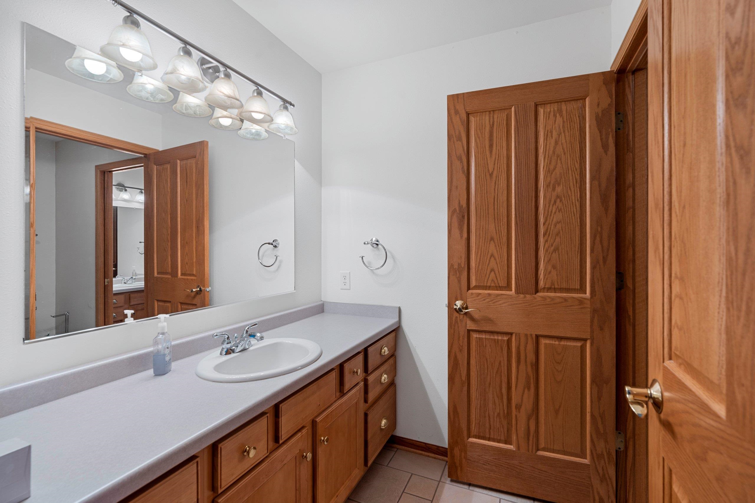 CHILTON, Wisconsin, 53014, United States, 5 Bedrooms Bedrooms, ,6 BathroomsBathrooms,Residential,For Sale,1927210