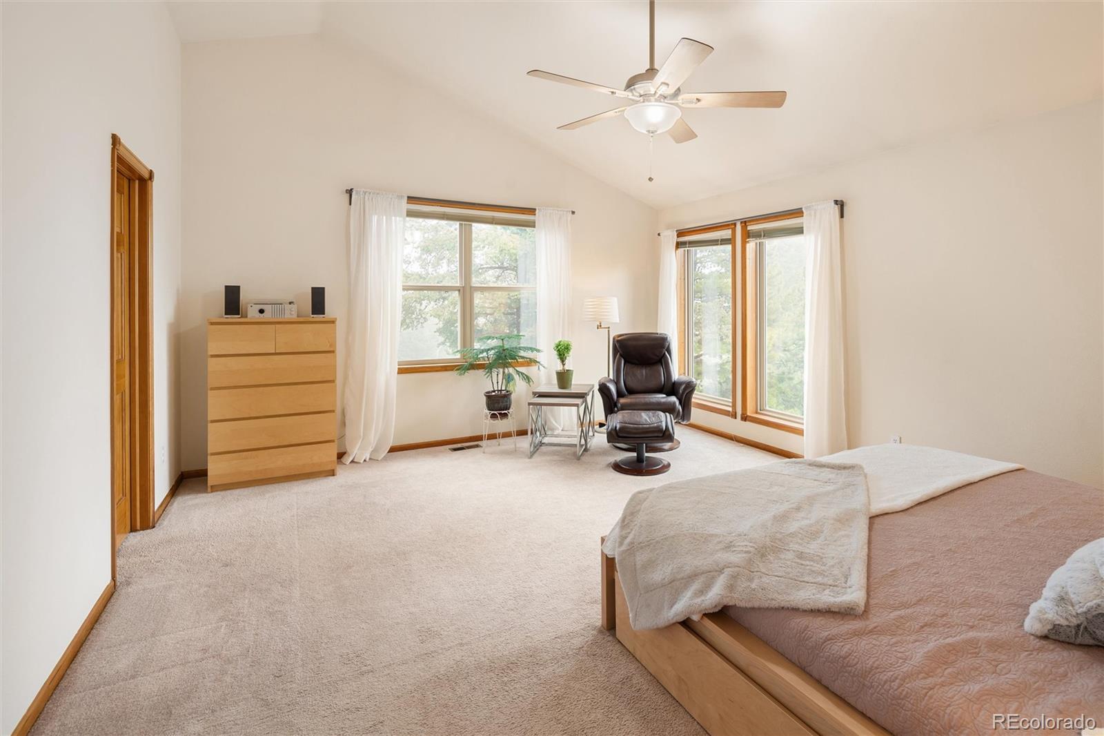 Conifer, Colorado, 80433, United States, 4 Bedrooms Bedrooms, ,3 BathroomsBathrooms,Residential,For Sale,1850389