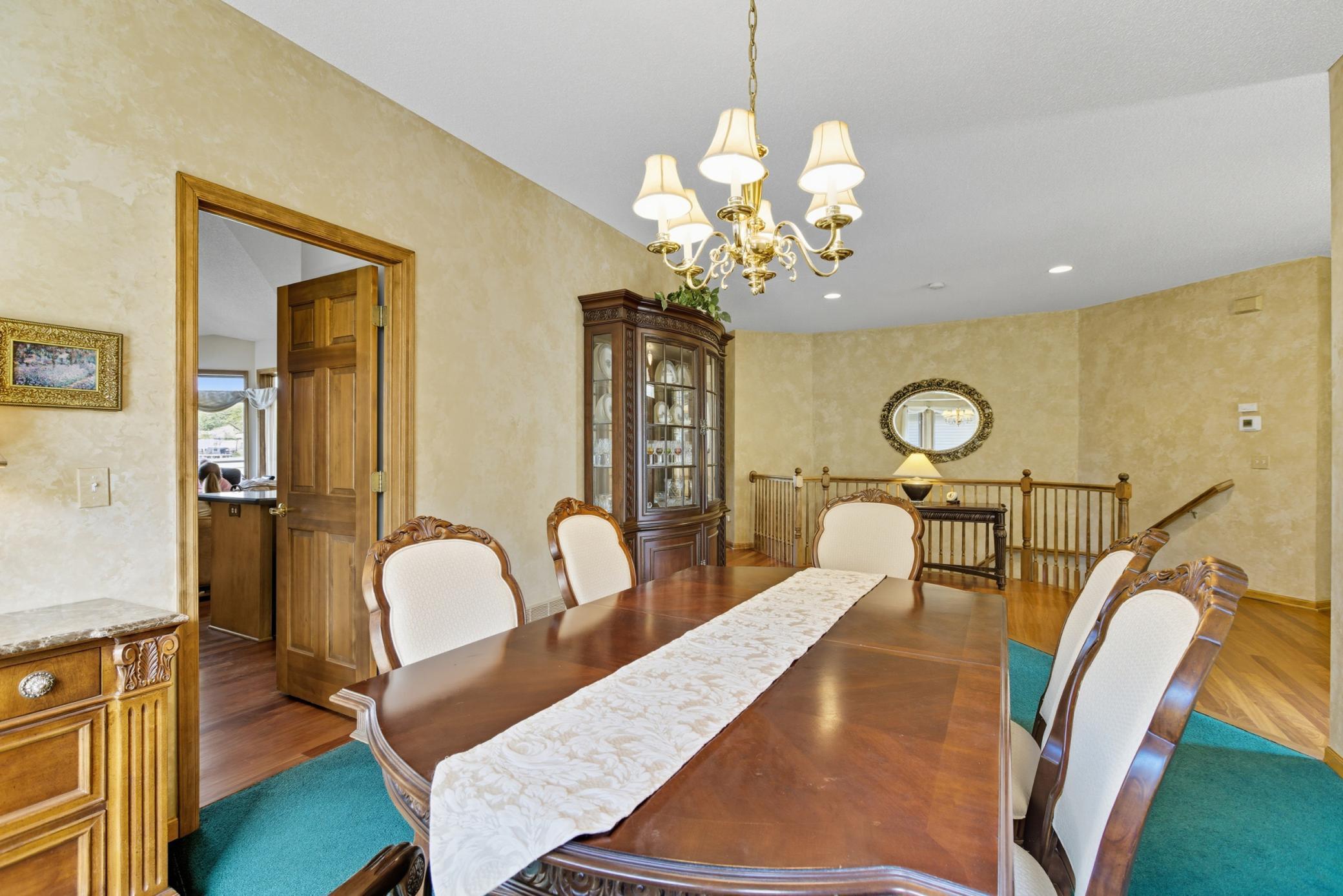 Plymouth, Minnesota, 55446, United States, 3 Bedrooms Bedrooms, ,2 BathroomsBathrooms,Residential,For Sale,1957891