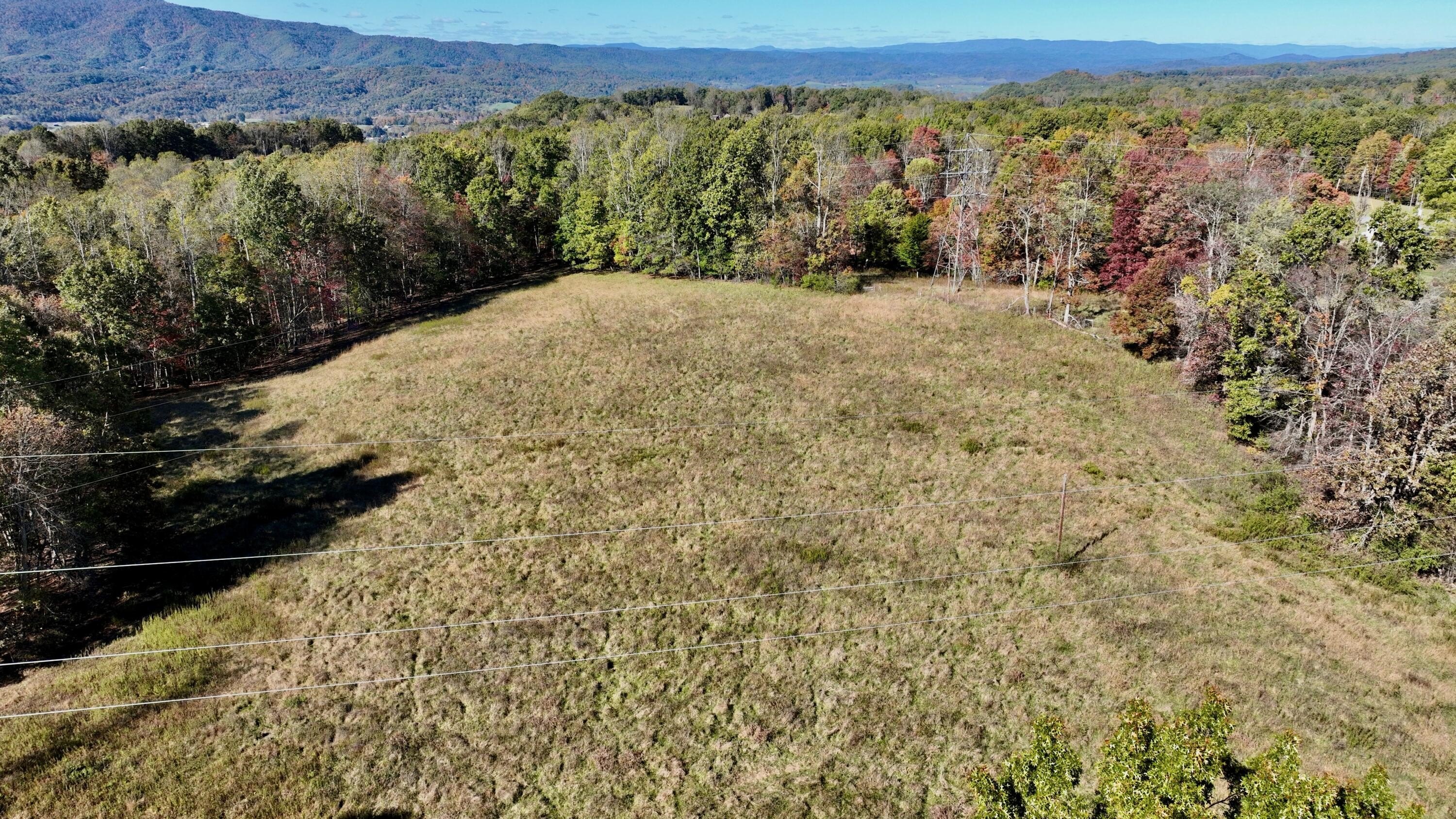 5557 Flat Mountain Rd, Alderson, West Virginia, 24910, United States, 3 Bedrooms Bedrooms, ,4 BathroomsBathrooms,Residential,For Sale,5557 Flat Mountain Rd,1644446