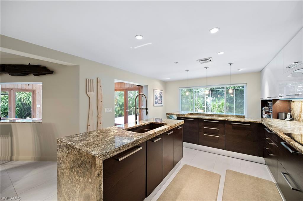 1303 Wahoo Ct, Naples, Florida, 34102, United States, 2 Bedrooms Bedrooms, ,2 BathroomsBathrooms,Residential,For Sale,1303 Wahoo Ct,1594404