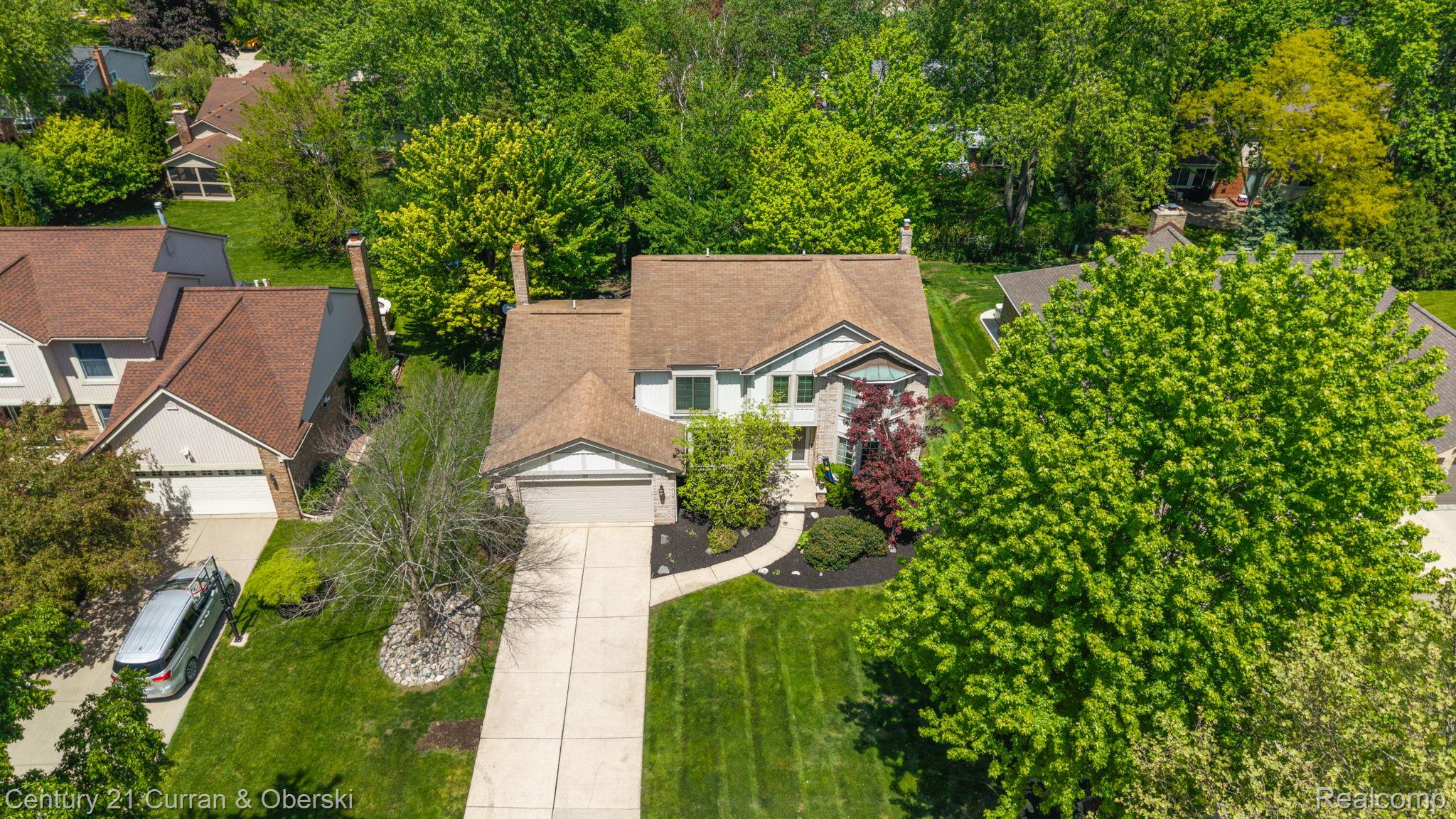 Novi, Michigan, 48375, United States, 4 Bedrooms Bedrooms, ,3 BathroomsBathrooms,Residential,For Sale,2048912