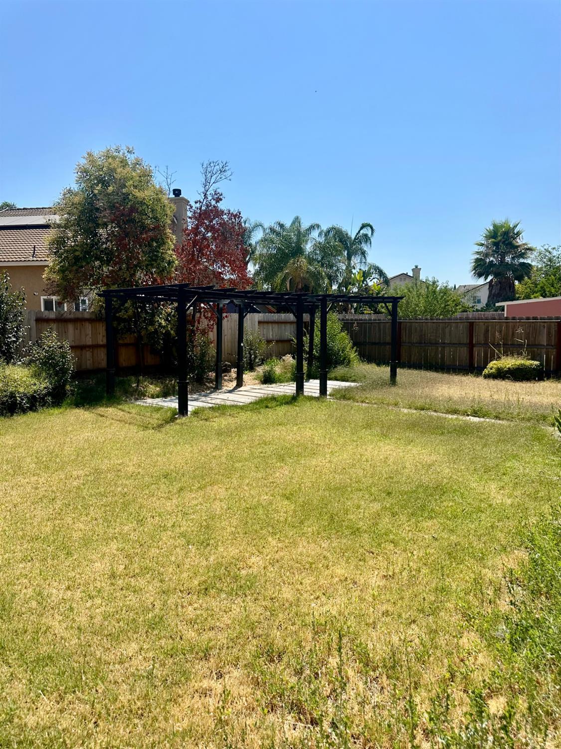 Stockton, California, 95206, United States, 3 Bedrooms Bedrooms, ,3 BathroomsBathrooms,Residential,For Sale,1889738