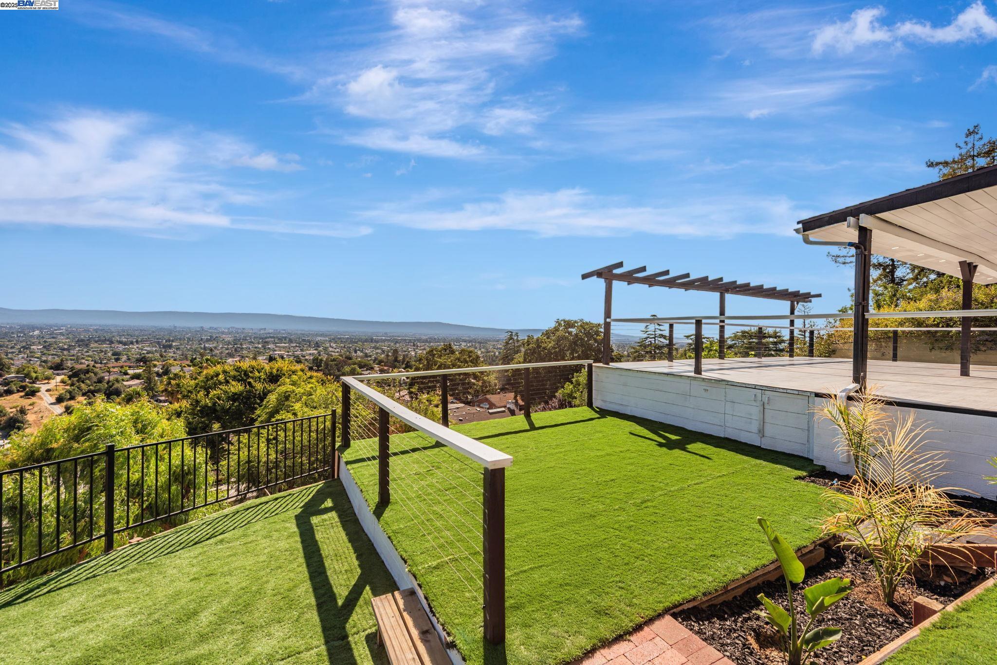 San Jose, California, 95127, United States, 4 Bedrooms Bedrooms, ,4 BathroomsBathrooms,Residential,For Sale,1988045