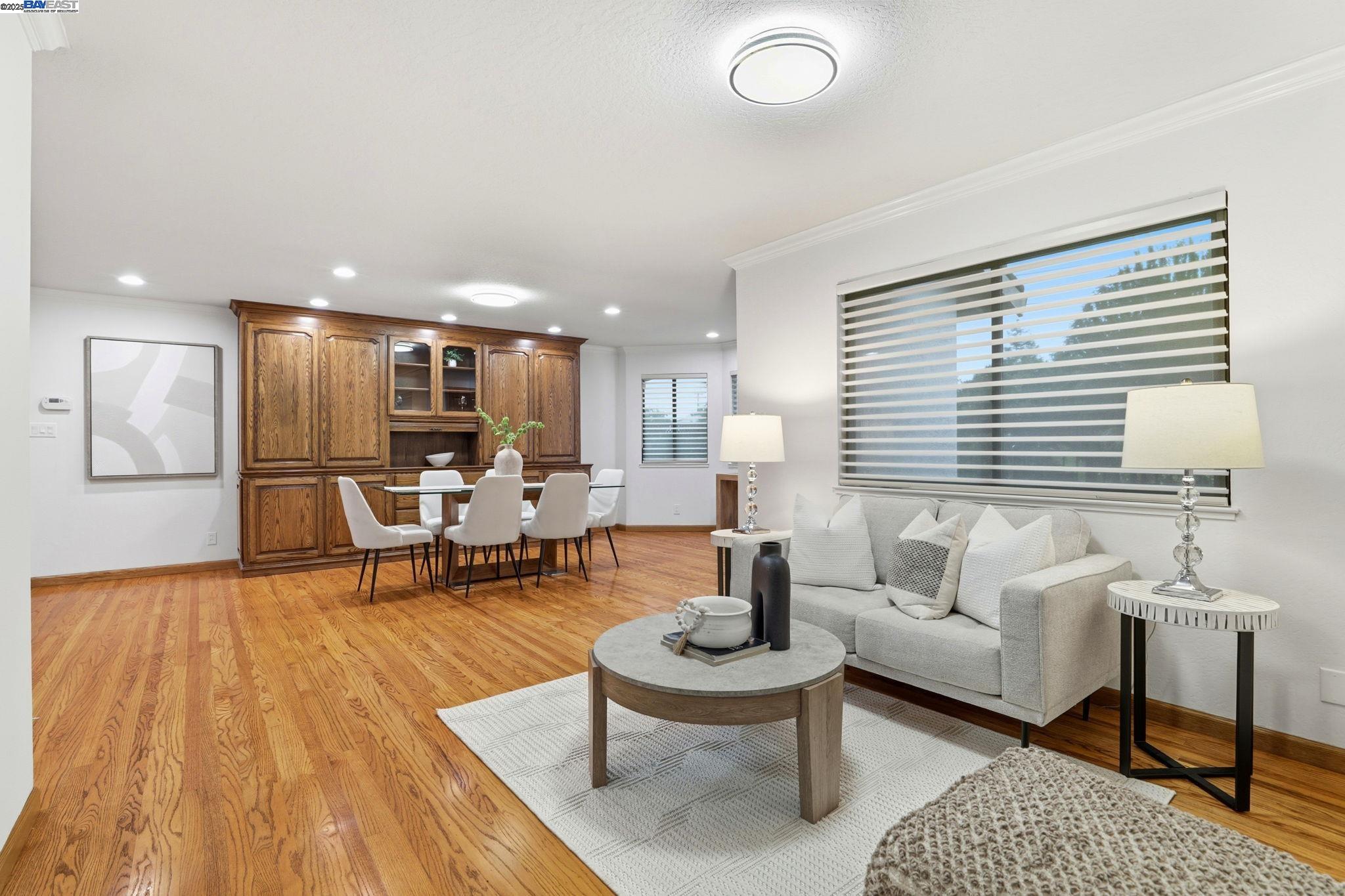 Fremont, California, 94536, United States, 3 Bedrooms Bedrooms, ,2 BathroomsBathrooms,Residential,For Sale,1992910