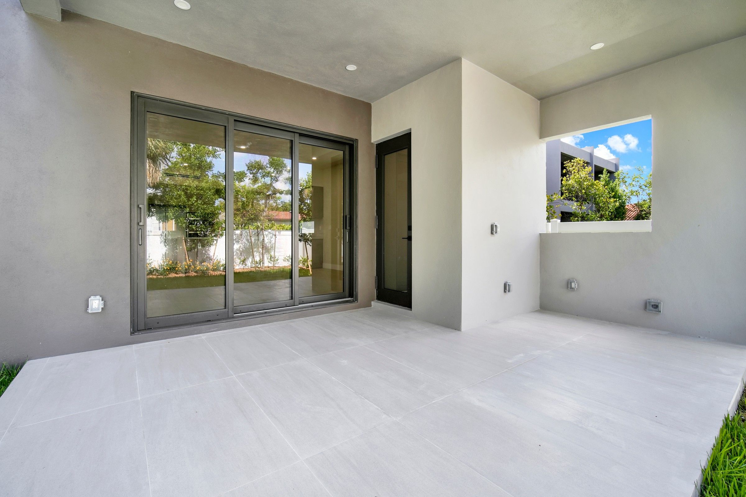  3437 SW 29th St, Miami, FL, 33133 - 物件實景