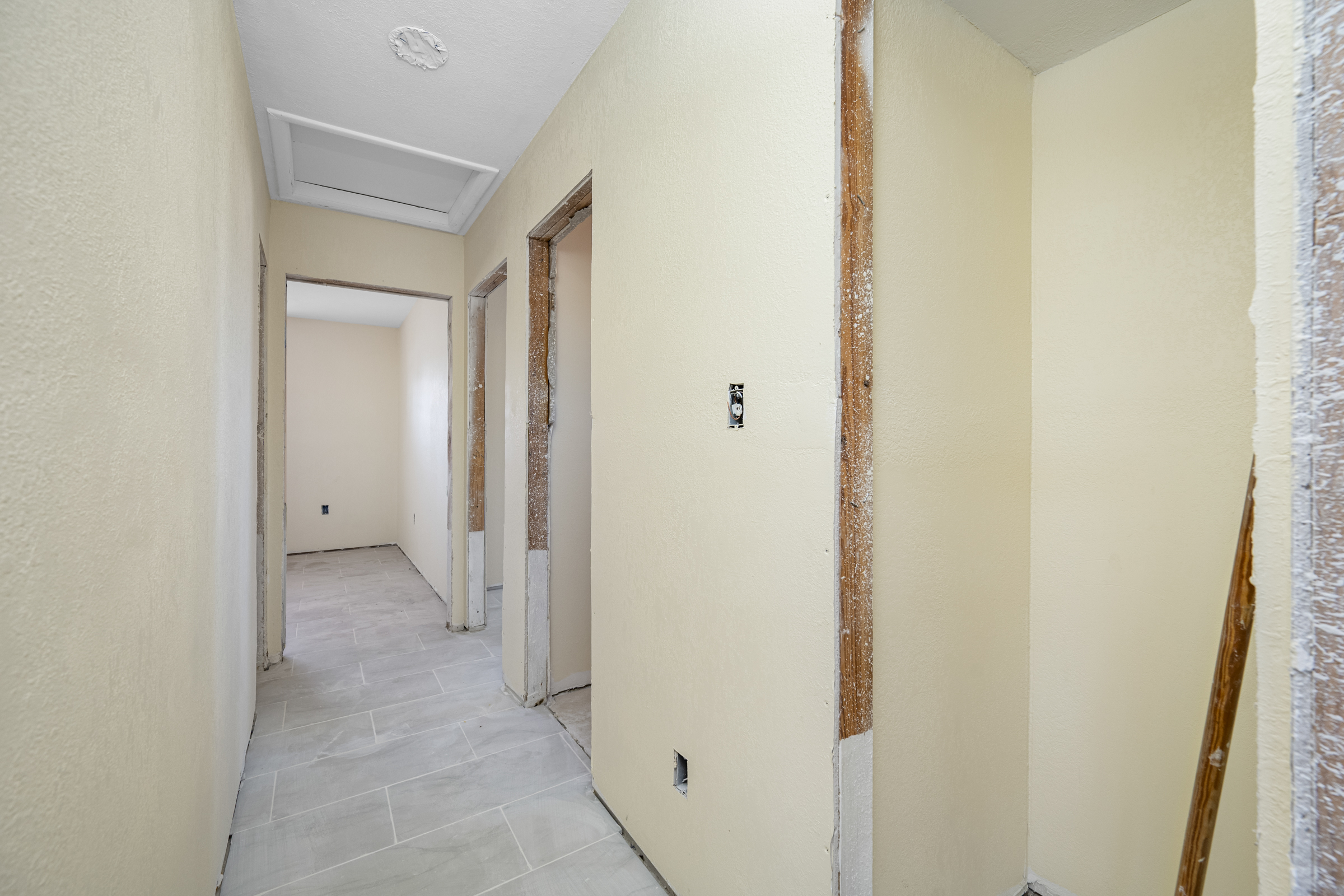 Treasure Island, Florida, 33706, United States, 3 Bedrooms Bedrooms, ,2 BathroomsBathrooms,Residential,For Sale,1904324