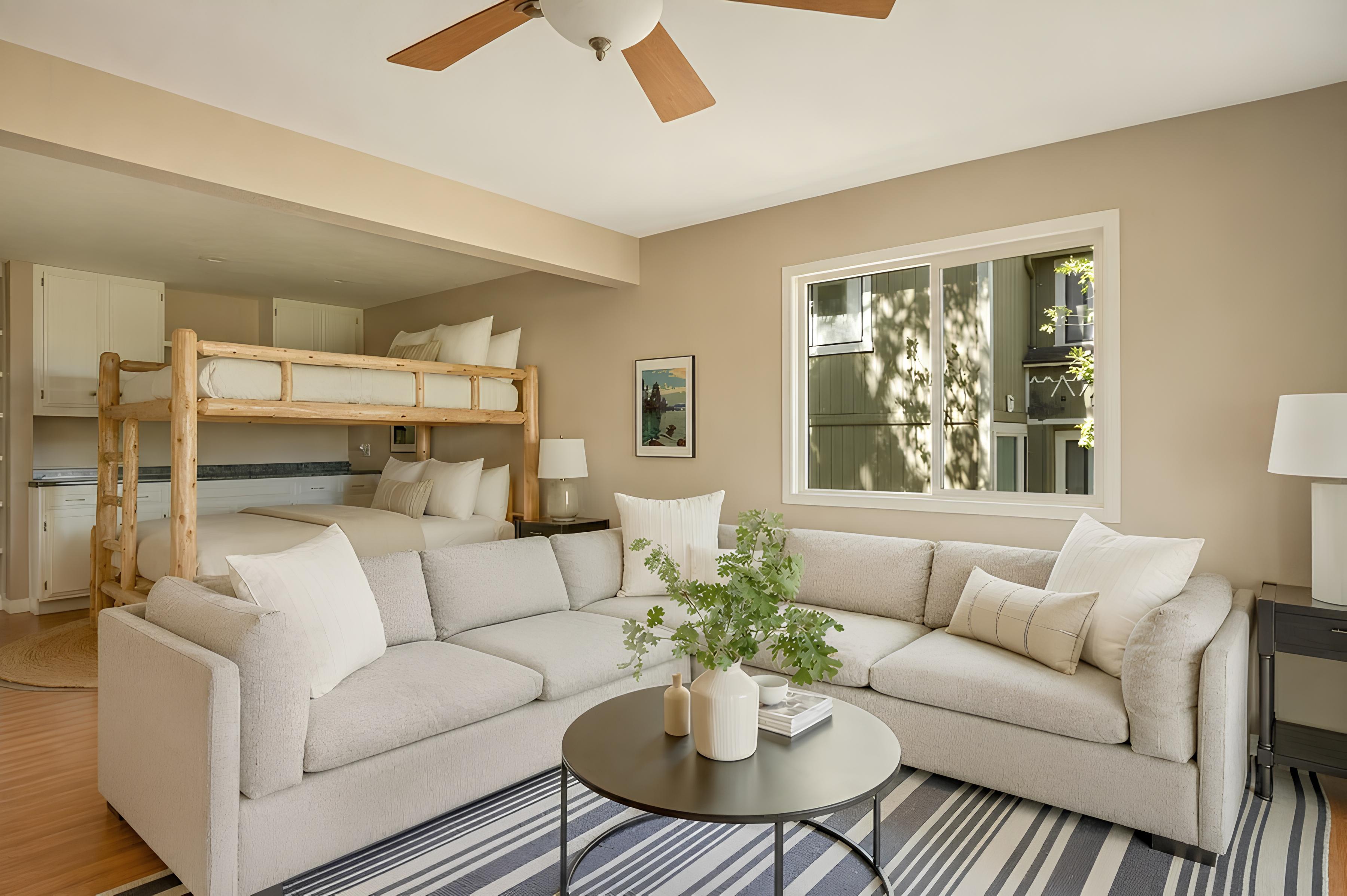  1360 Montreal Drive, Lake Arrowhead, CA 92352 - 物件實景