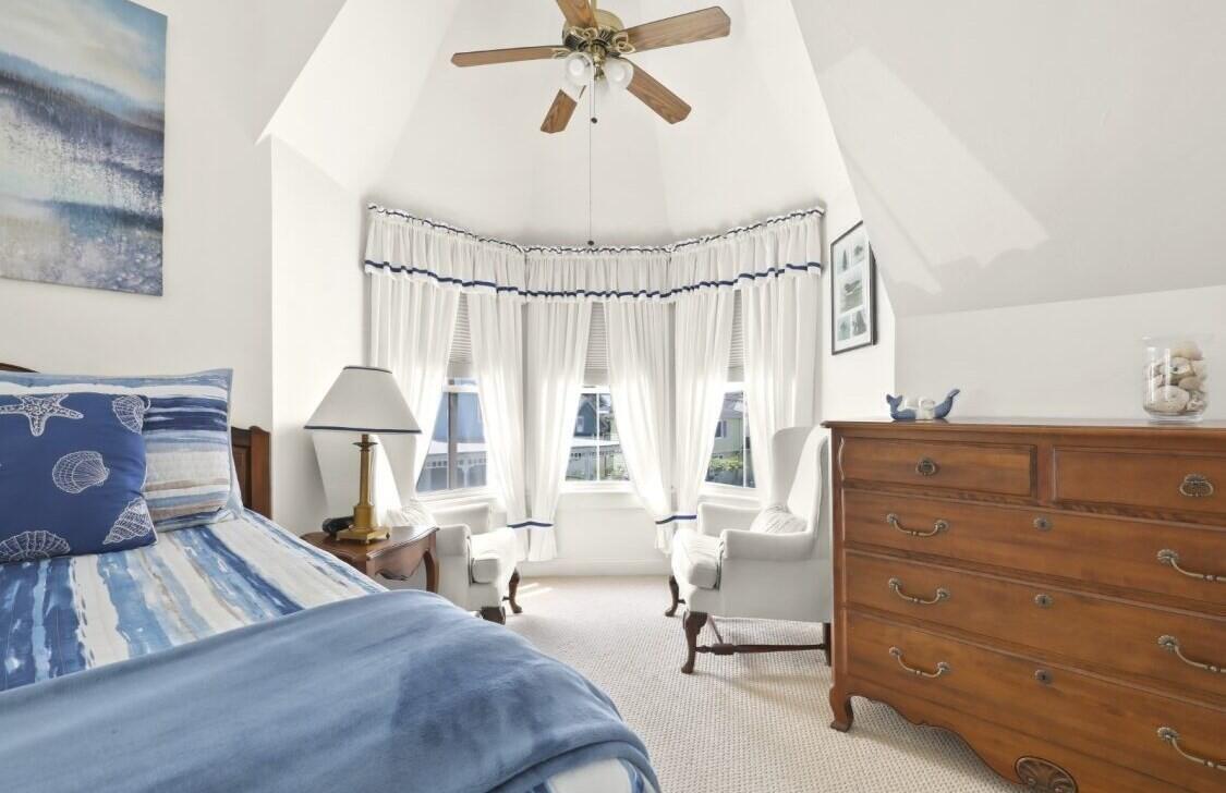 Wareham, Massachusetts, 02571, United States, 3 Bedrooms Bedrooms, ,2 BathroomsBathrooms,Residential,For Sale,1927382