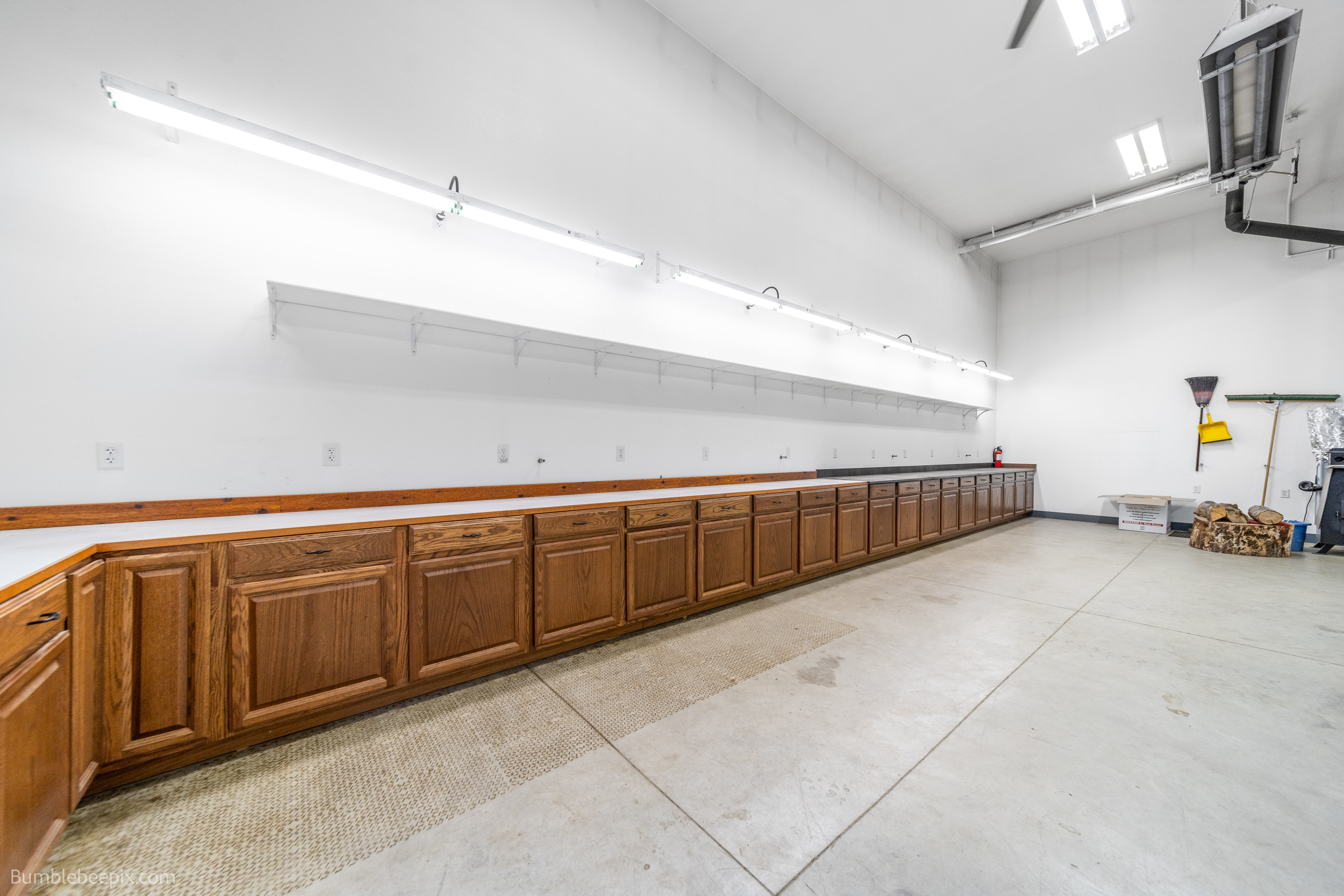 Cusick, Washington, 99119, United States, ,2 BathroomsBathrooms,Residential,For Sale,1978397