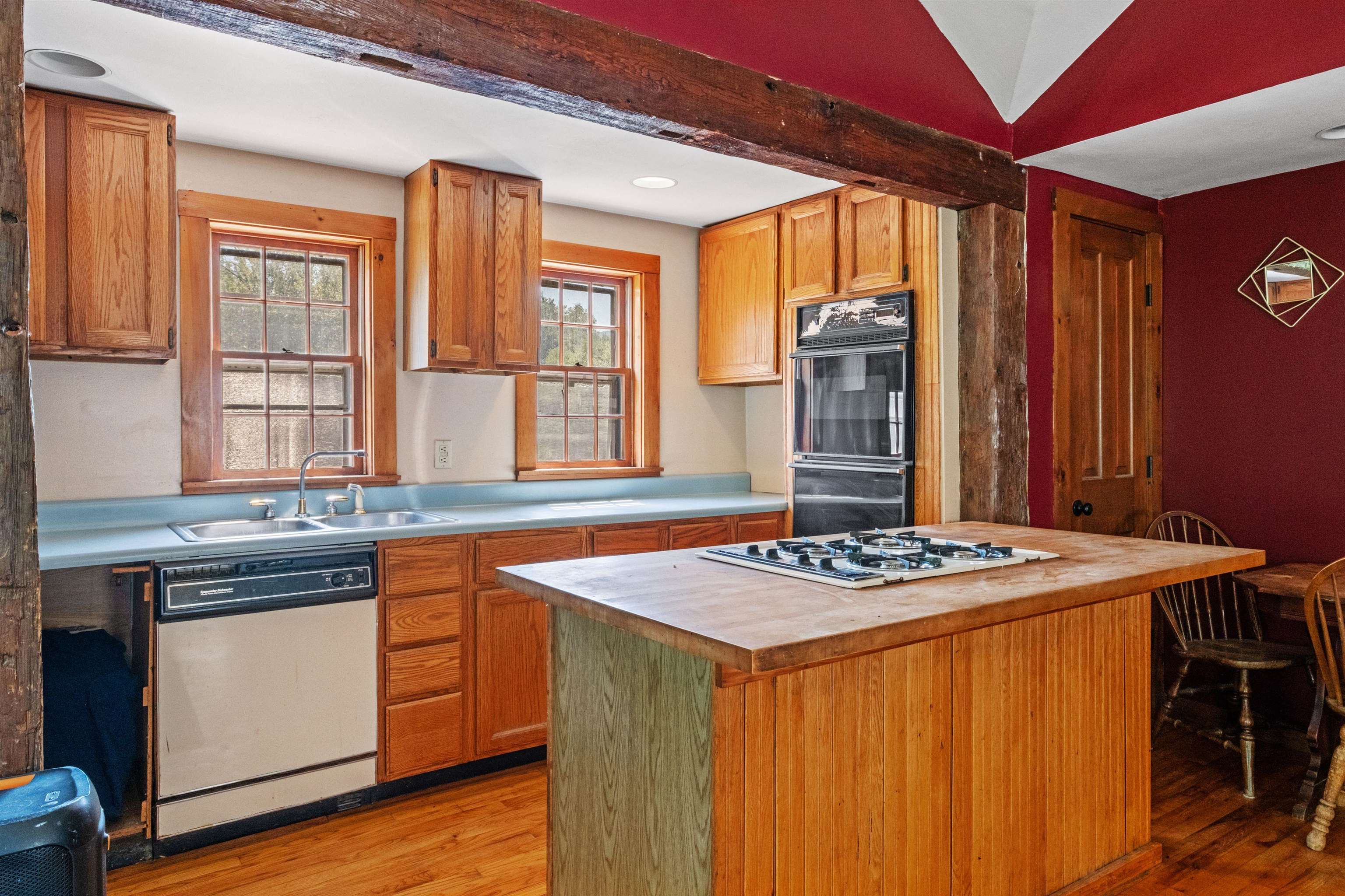 Bradford, New Hampshire, 03221, United States, 4 Bedrooms Bedrooms, ,1 BathroomBathrooms,Residential,For Sale,1924842