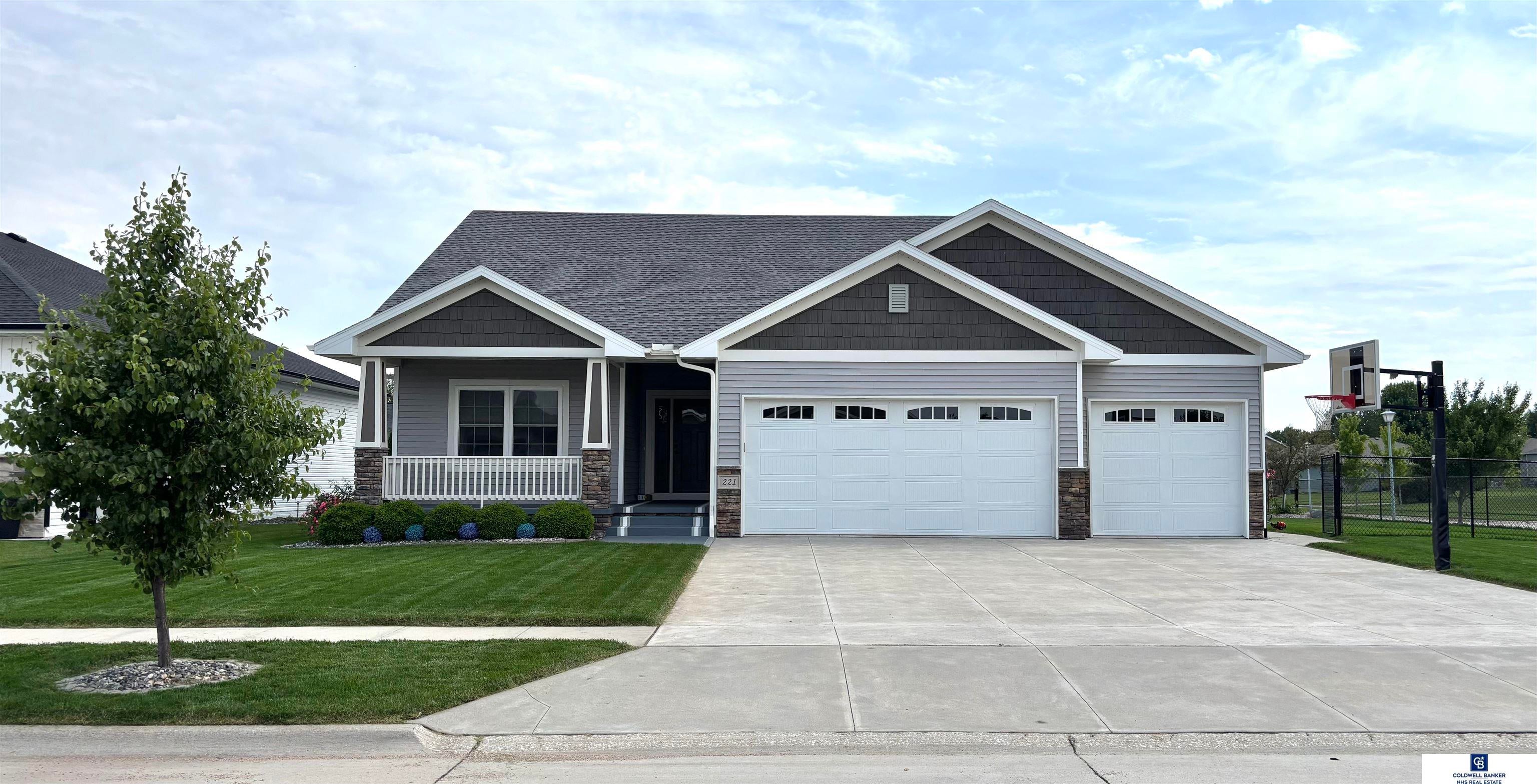 Seward, Nebraska, 68434, United States, 5 Bedrooms Bedrooms, ,1 BathroomBathrooms,Residential,For Sale,1847585