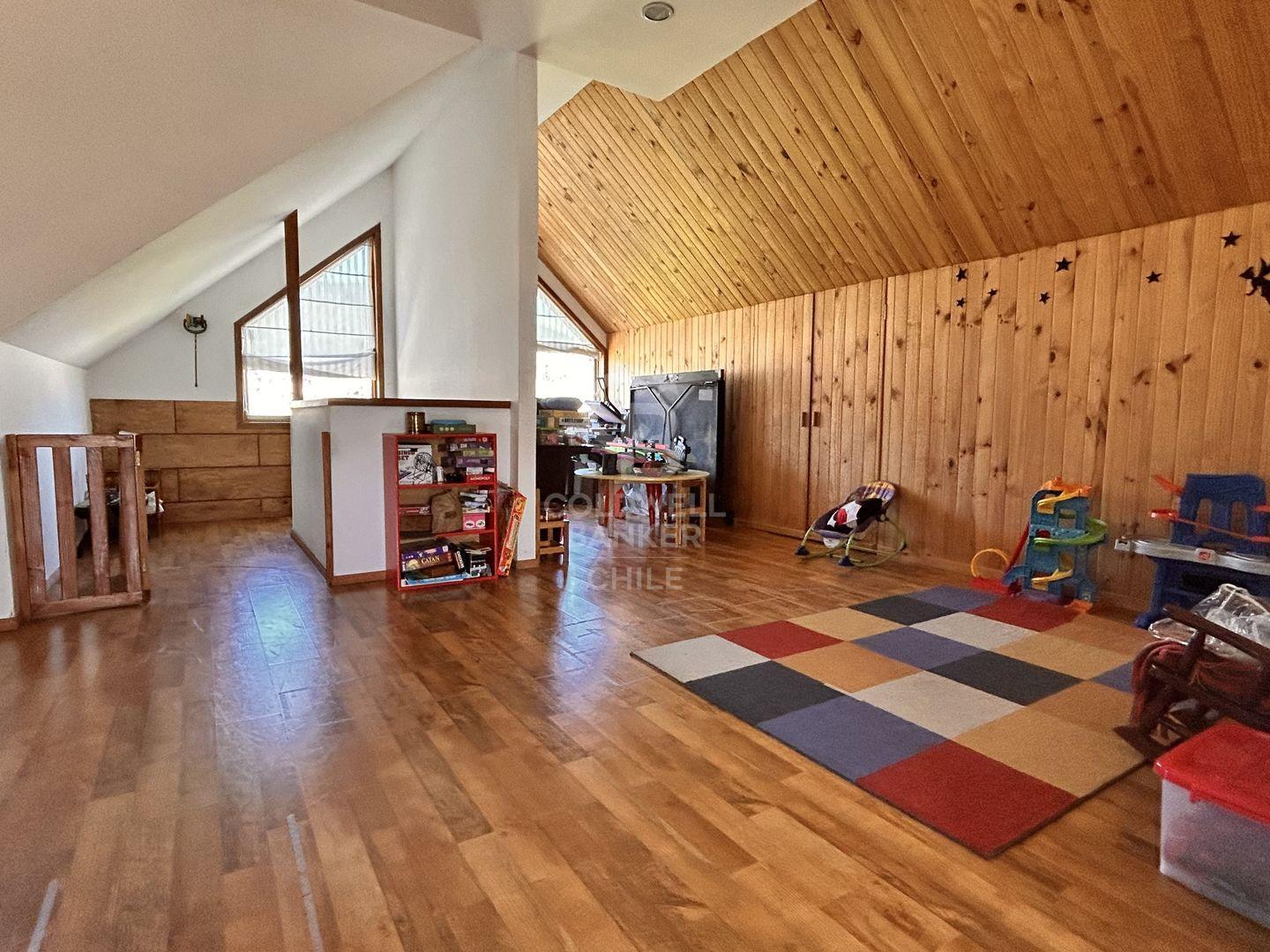 San Pedro De La Paz, Chile, 4 Bedrooms Bedrooms, ,5 BathroomsBathrooms,Residential,For Sale,1744537