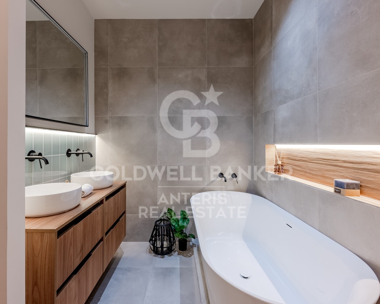 Barcelona, Barcelona, Eixample Barcelona, Barcelon, Barcelona, Catalonia, ES, 3 Bedrooms Bedrooms, ,2 BathroomsBathrooms,Residential,For Sale,Barcelona, Barcelona, Eixample Barcelona, Barcelon,1659097