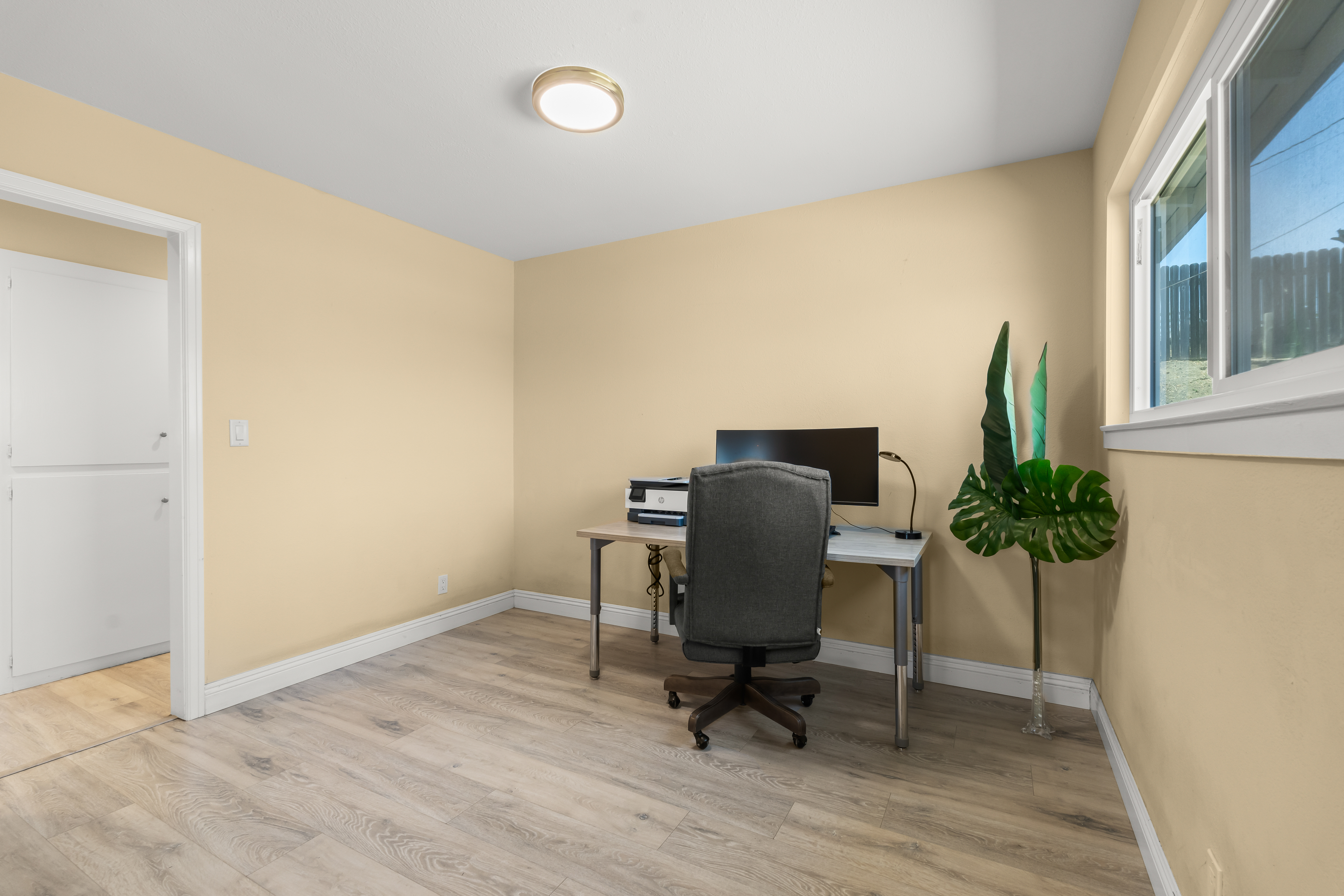  8123 Shasta Street, Ventura, CA 93004 - 物件實景