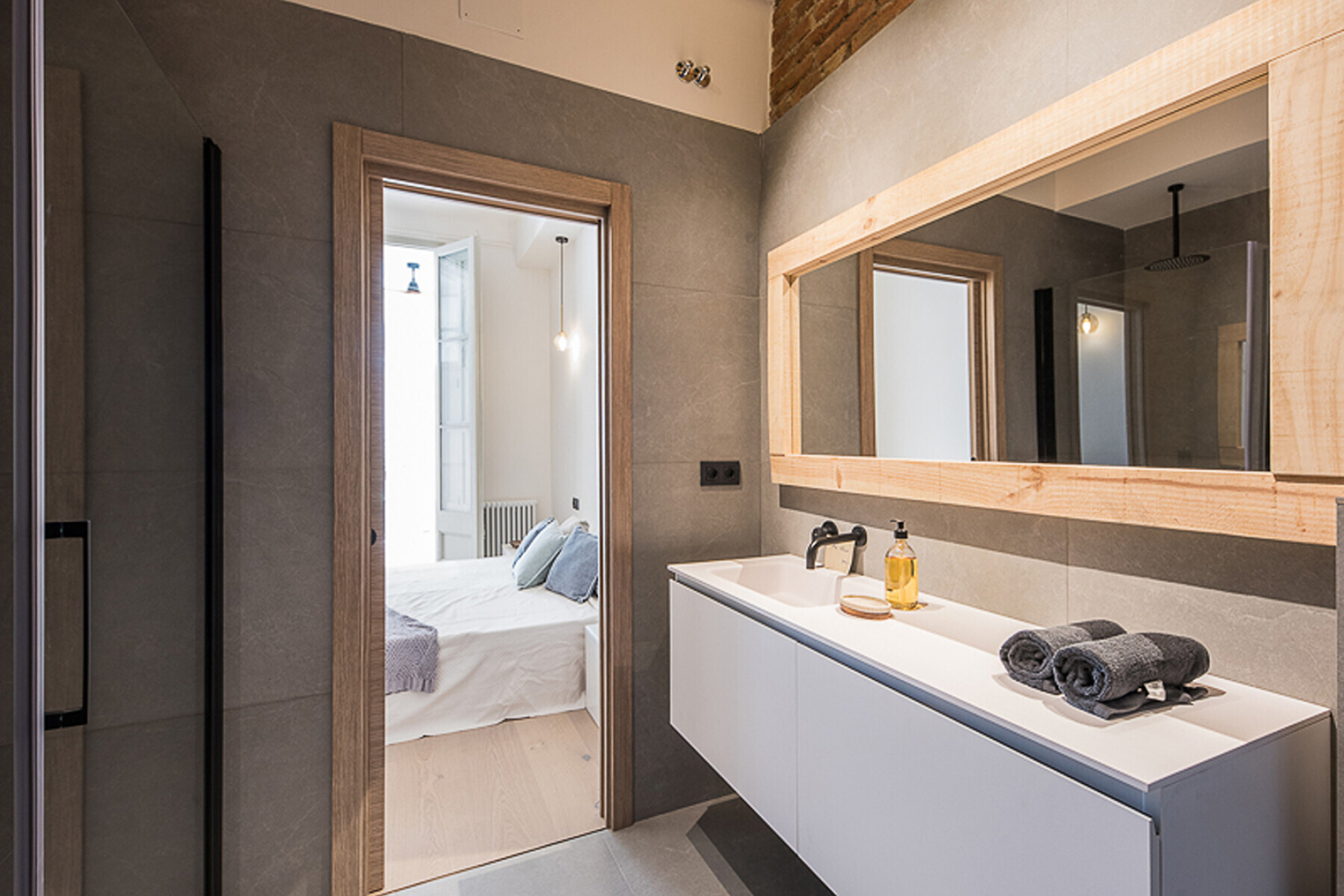  Beautiful apartment in Eixample, Barcelona: Modernized Elegance - 物件實景