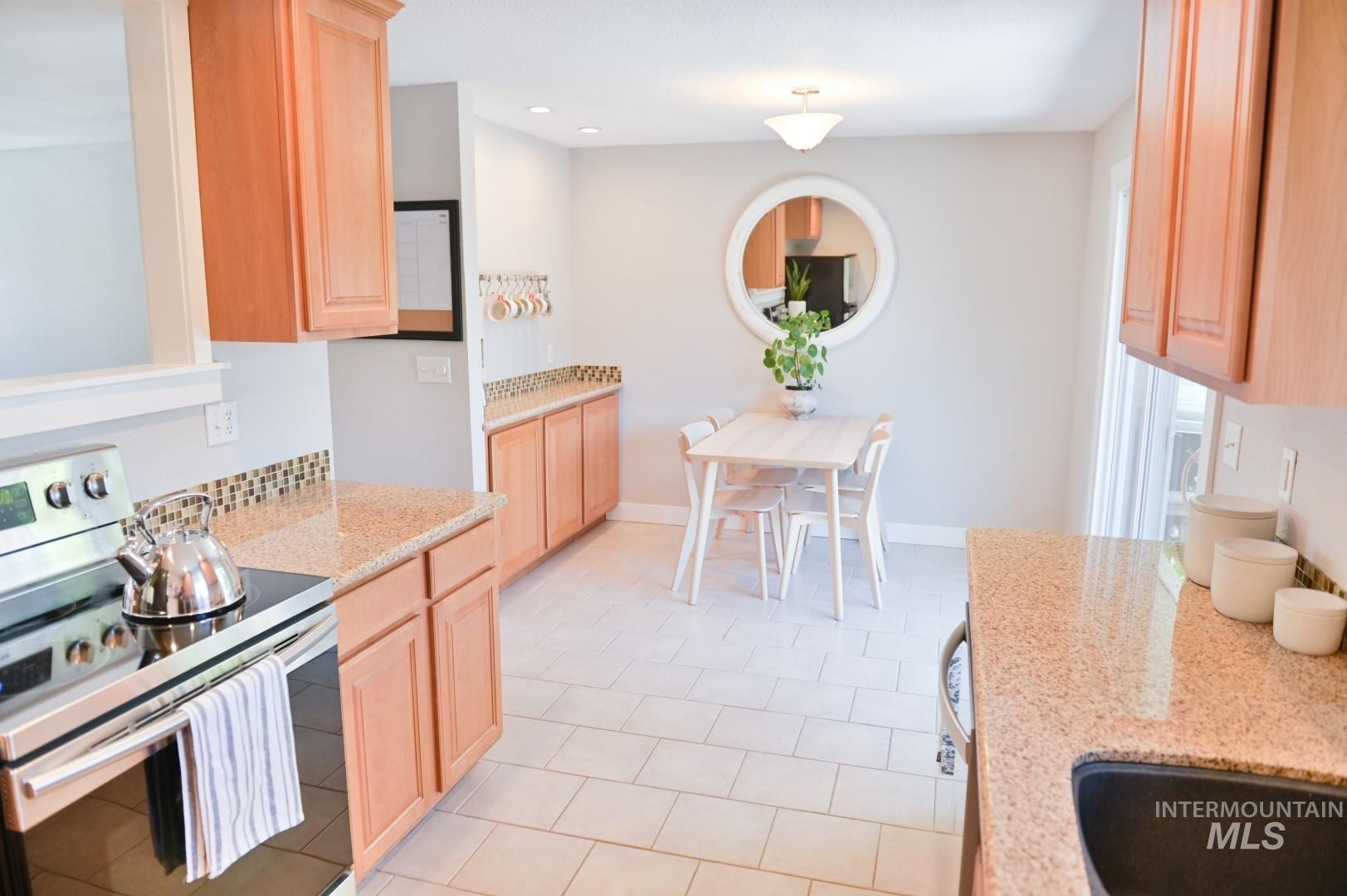 300 Iowa St, Boise, Idaho, 83706, United States, 3 Bedrooms Bedrooms, ,2 BathroomsBathrooms,Residential,For Sale,300 Iowa St,1432131