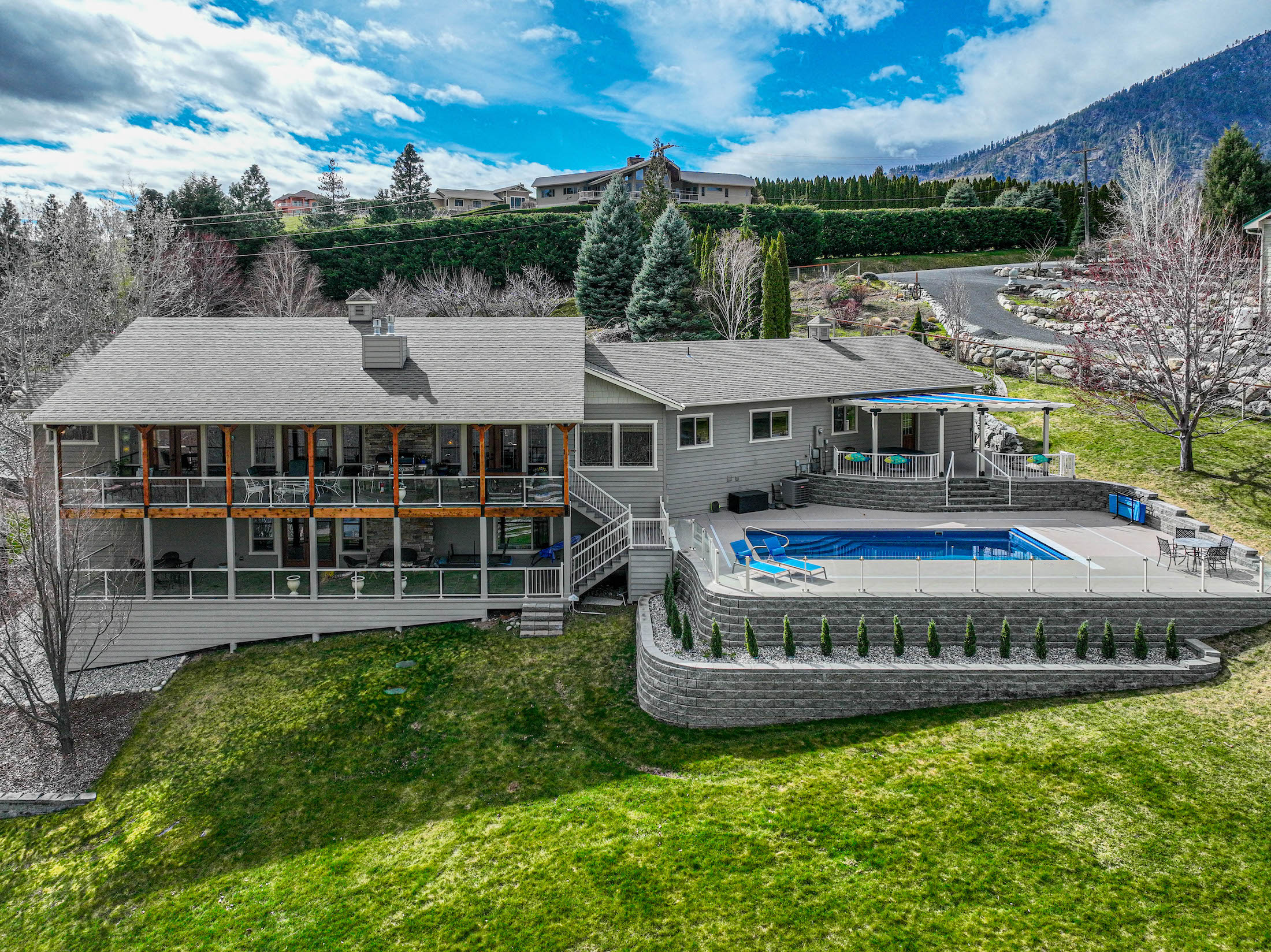  Lake Chelan View Estate with Barn & Acreage - 物件實景