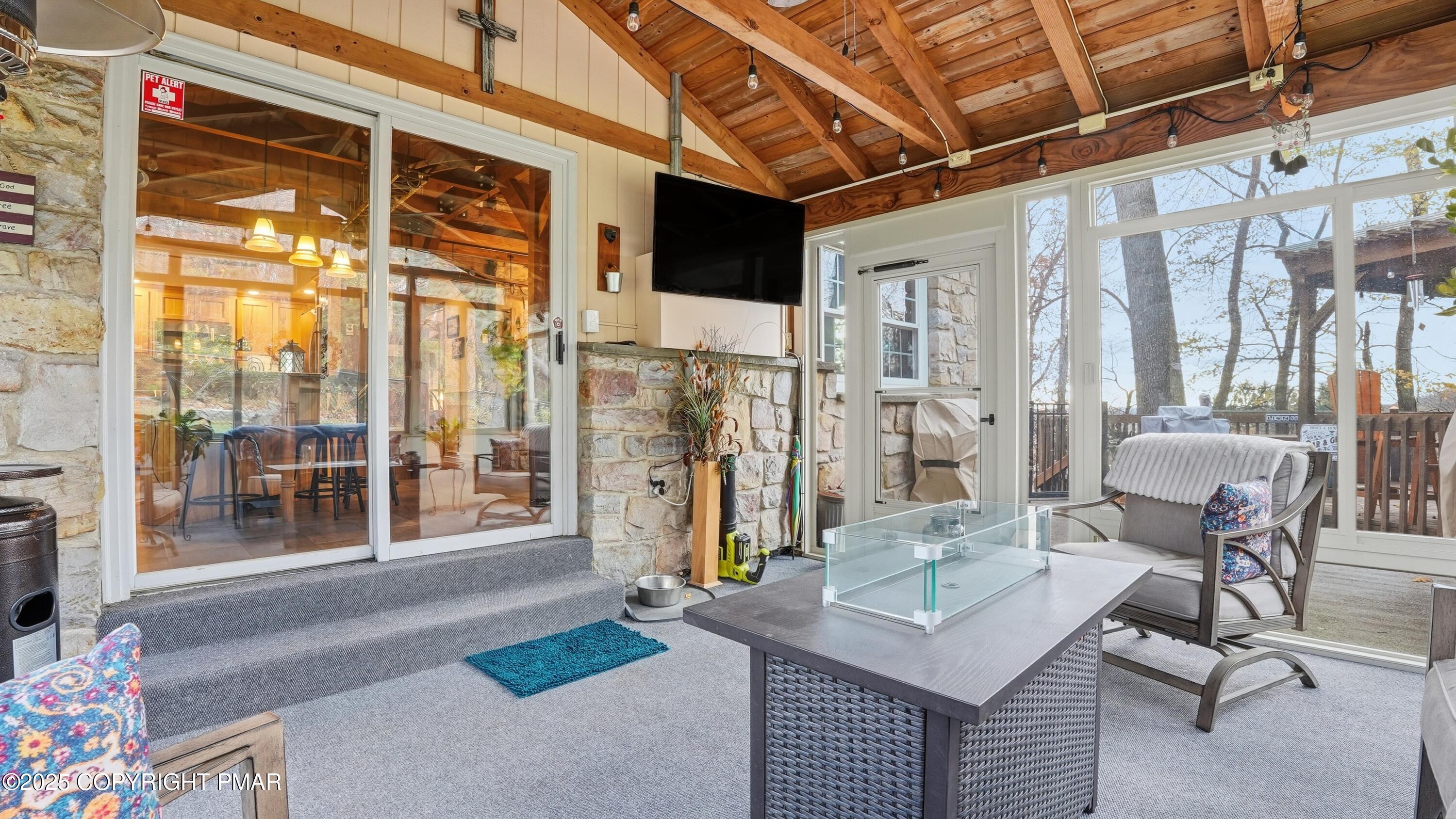 Allentown, Pennsylvania, 18103, United States, 3 Bedrooms Bedrooms, ,2 BathroomsBathrooms,Residential,For Sale,1993395