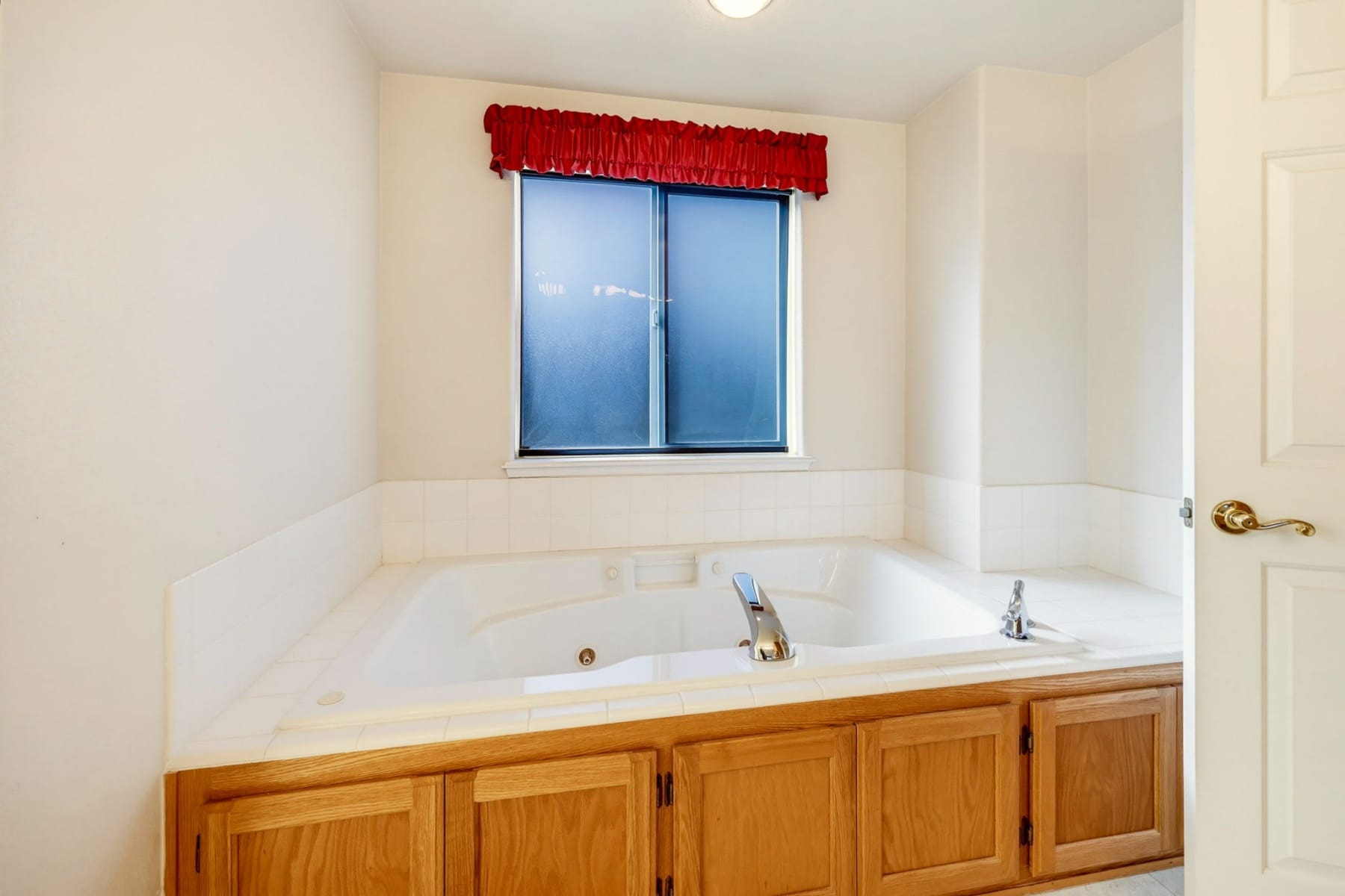  2300 Savannah Drive Central Point, OR 97502 - 物件實景