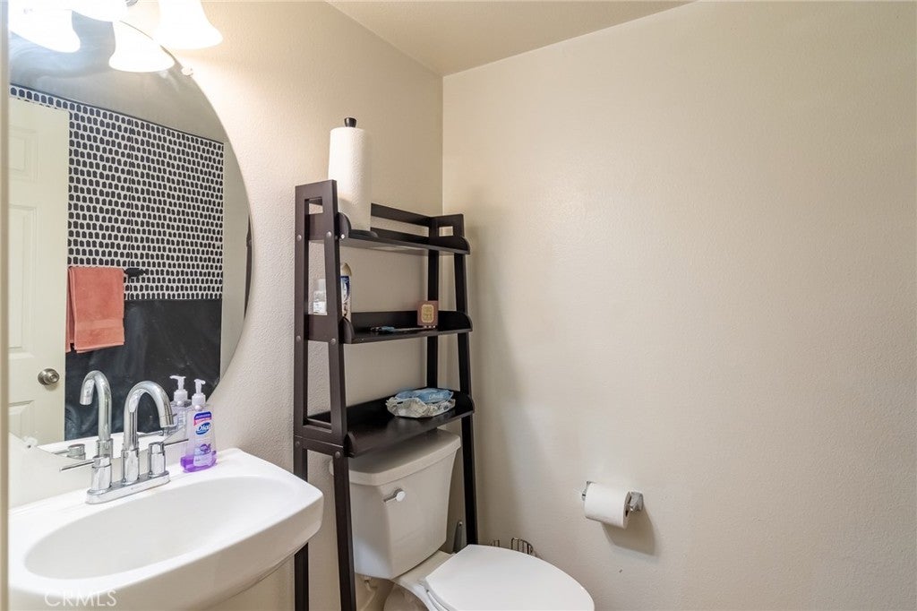 Grand Terrace, California, 92313, United States, 3 Bedrooms Bedrooms, ,3 BathroomsBathrooms,Residential,For Sale,2002467