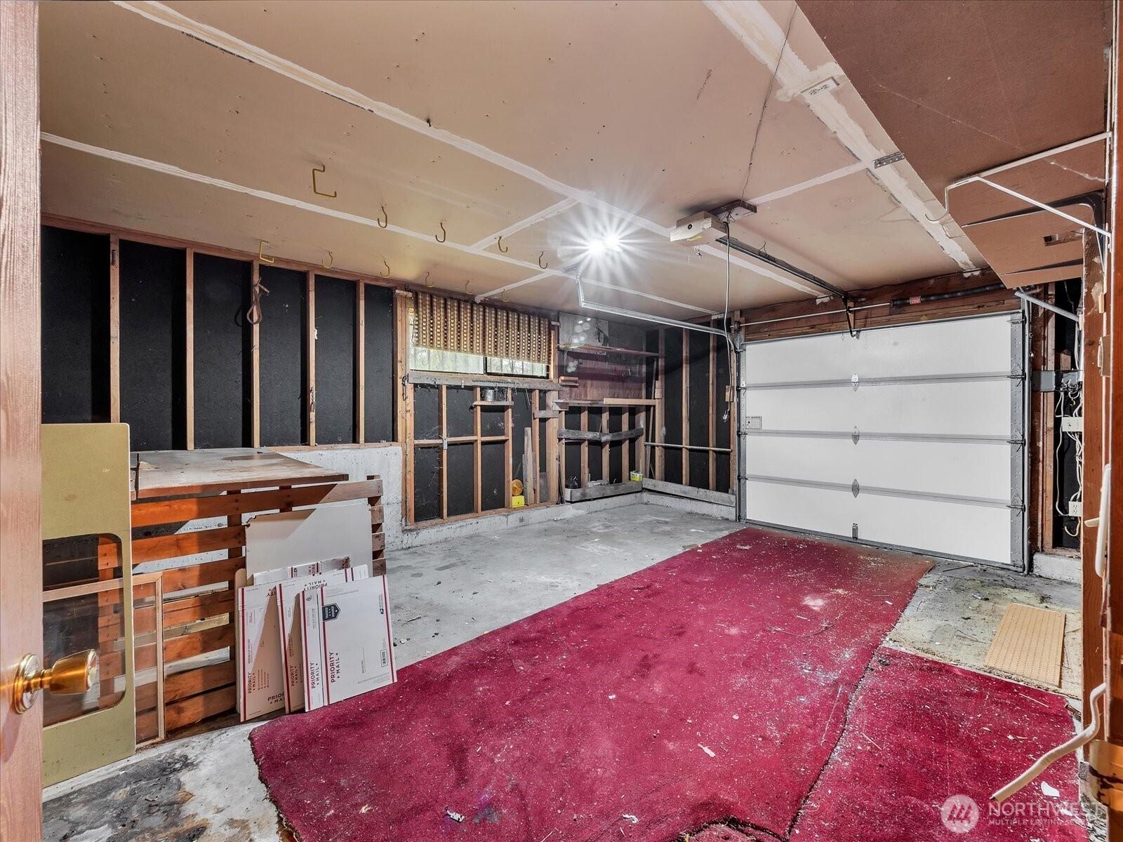 SEATTLE, Washington, 98144, United States, 3 Bedrooms Bedrooms, ,3 BathroomsBathrooms,Residential,For Sale,2000799