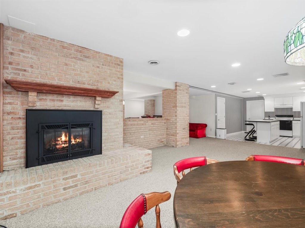 Marshall, Pennsylvania, 15090, United States, 4 Bedrooms Bedrooms, ,5 BathroomsBathrooms,Residential,For Sale,1989478