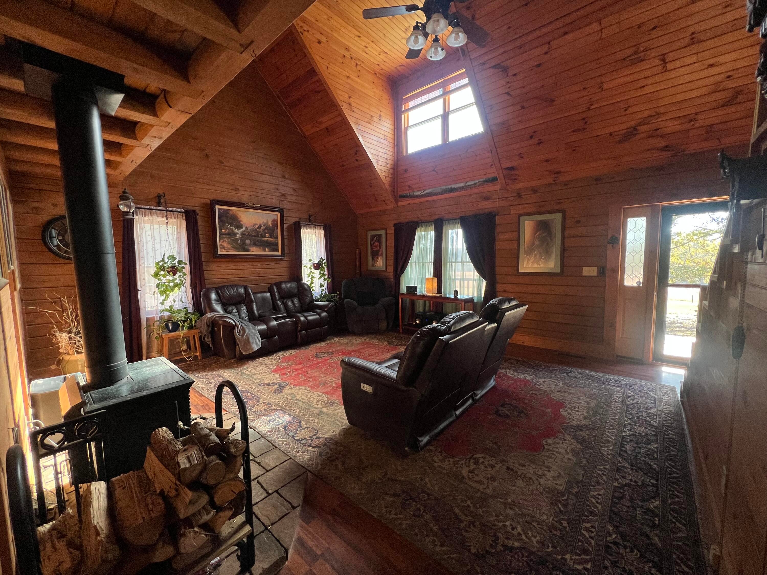 Rayle, Georgia, 30660, United States, 4 Bedrooms Bedrooms, ,3 BathroomsBathrooms,Residential,For Sale,1994515