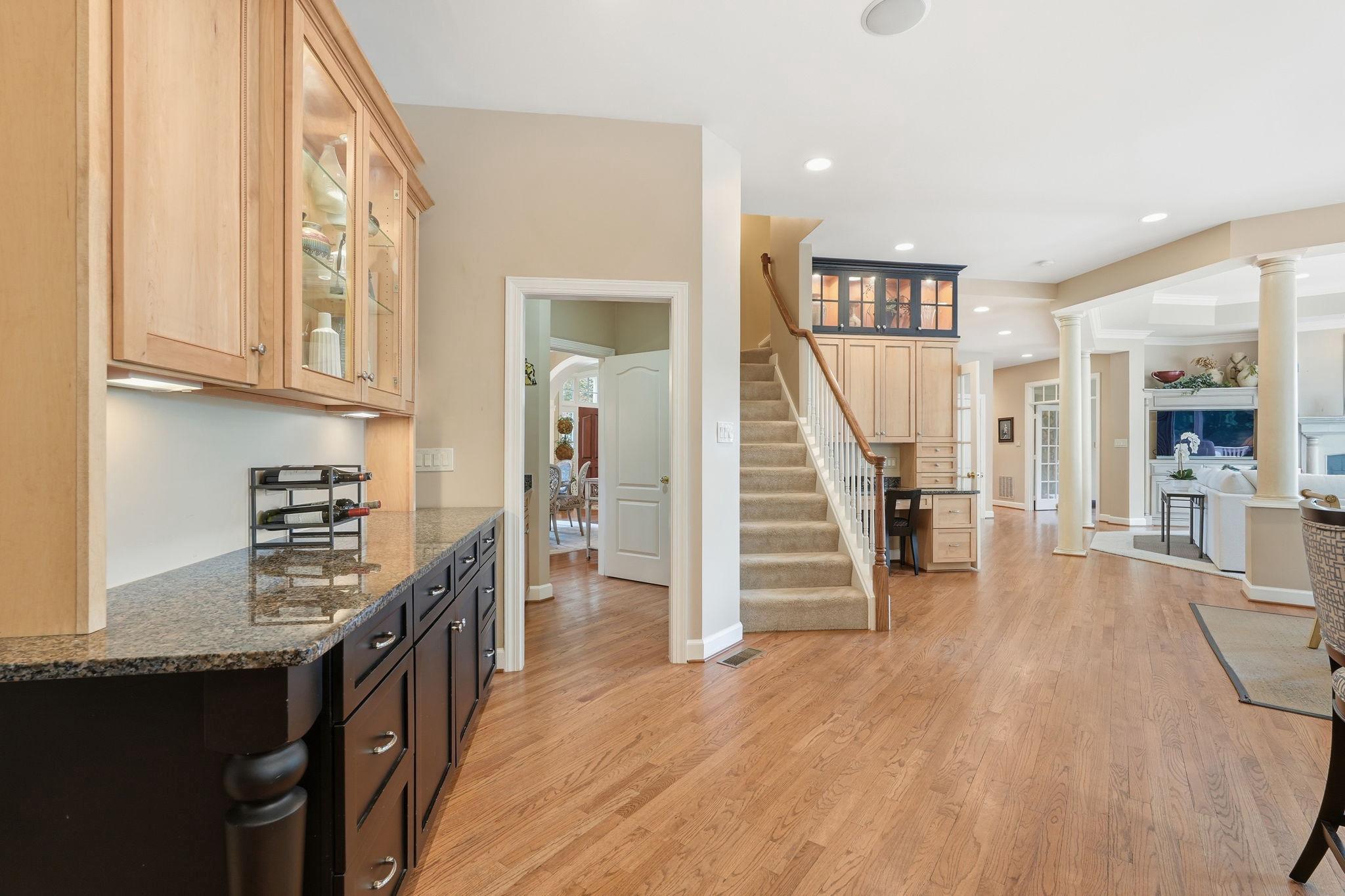  7818 Crownhurst Court, Mclean, VA, 22102 - 物件實景