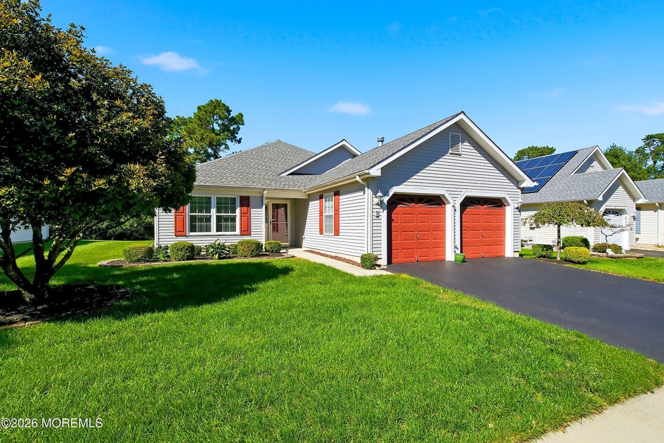Meadows Ln, Whiting, NJ 08759