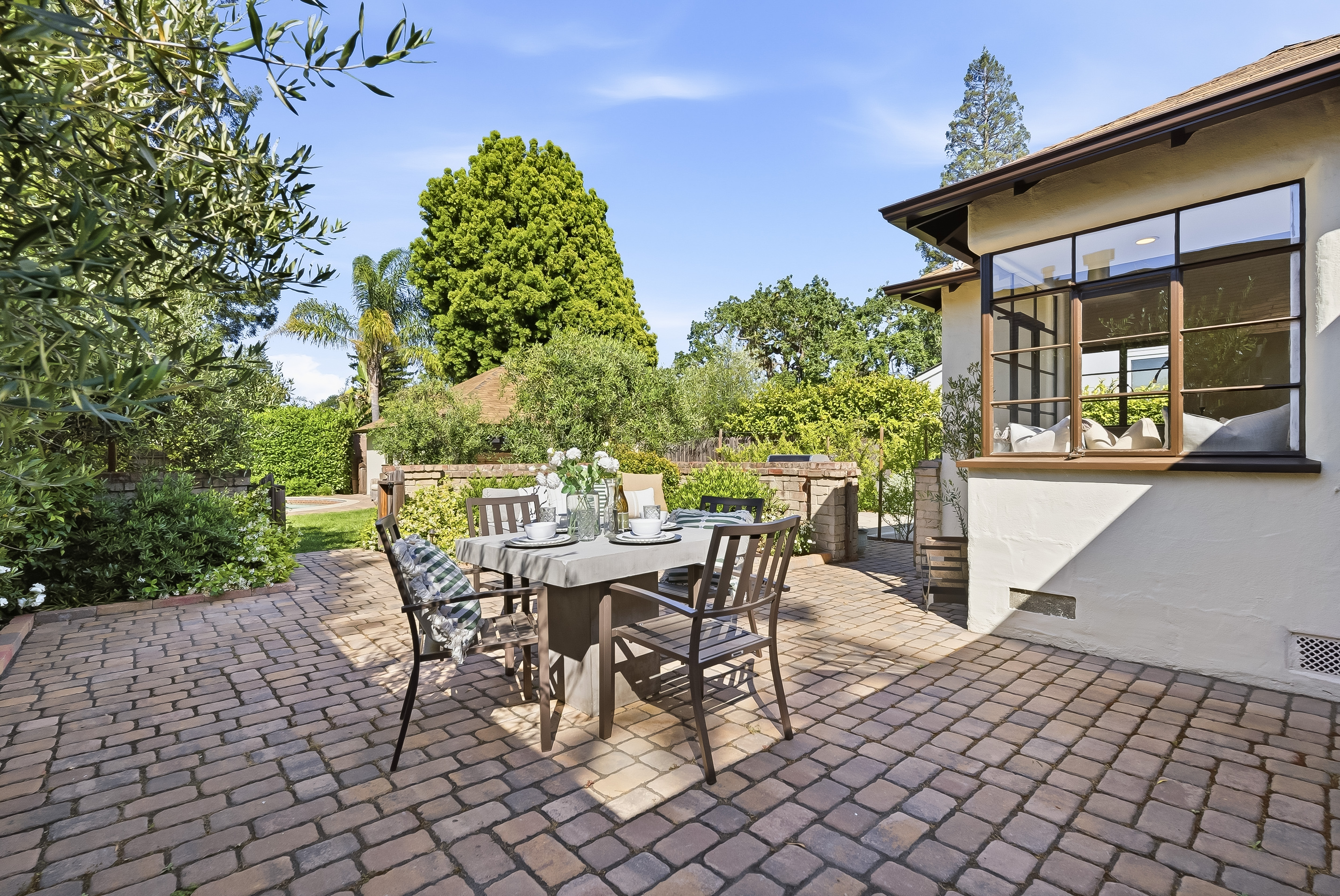  Exceptional Edgewood Park Home - 物件實景