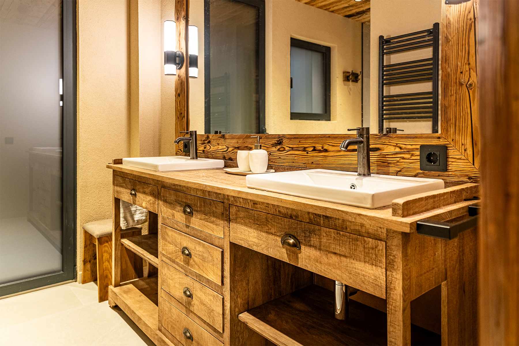  Exclusive Mountain Chalet for Sale in El Tarter - 物件實景