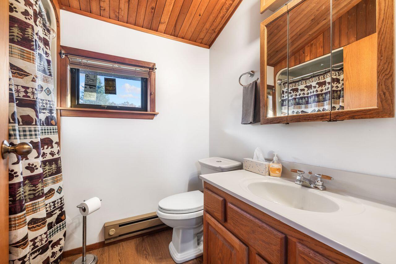 Harrison, Maine, 04040, United States, 3 Bedrooms Bedrooms, ,3 BathroomsBathrooms,Residential,For Sale,1991420