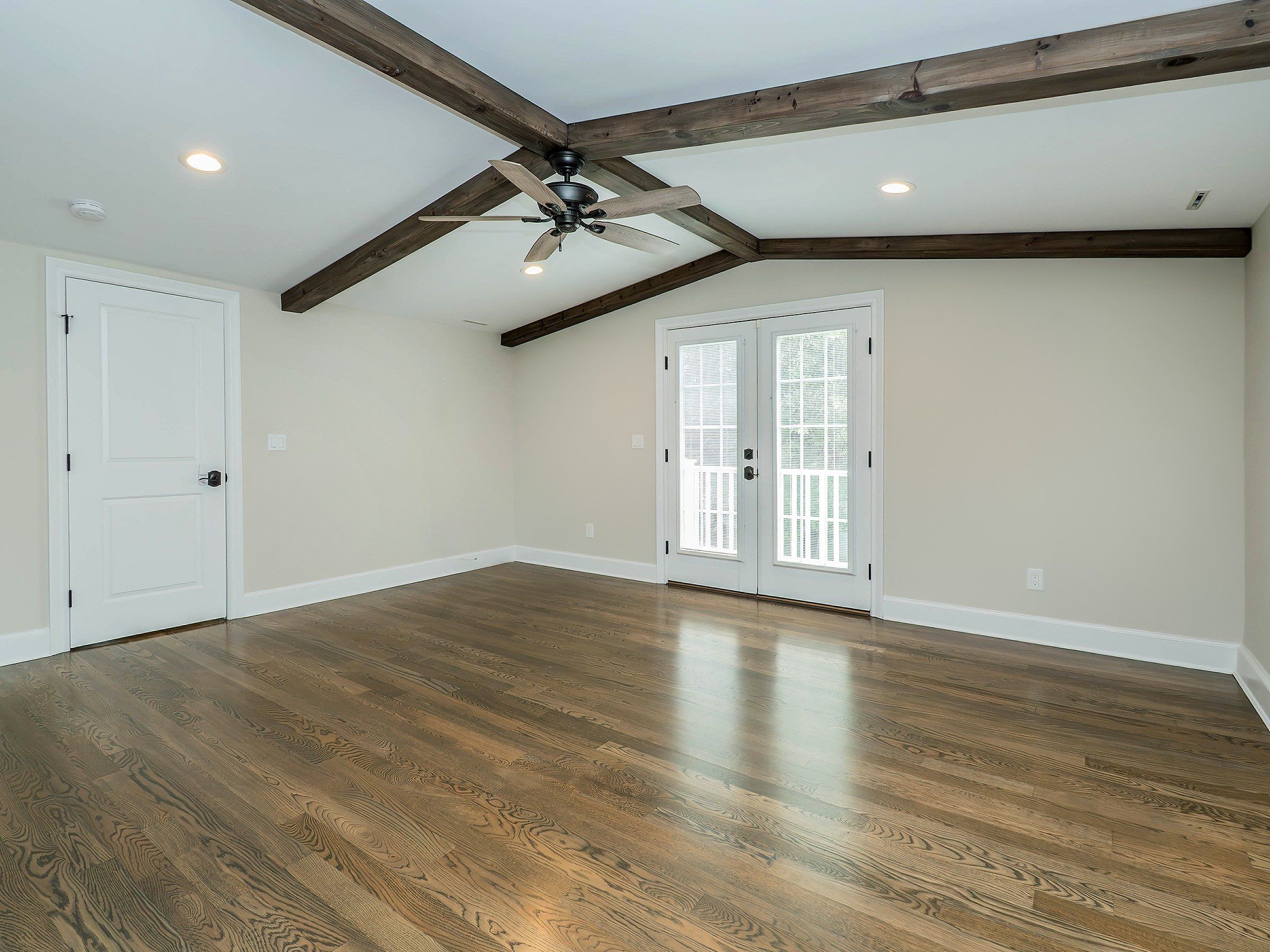  5 Central Avenue, Glen Cove, NY, 11542 - 物件實景