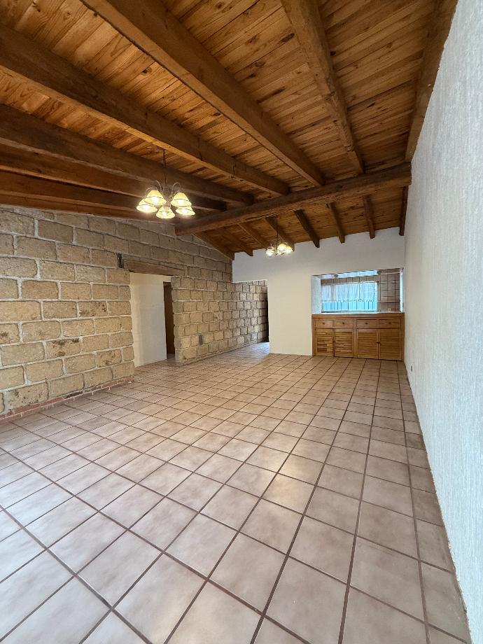 Querétaro, Querétaro, 76100, Mexico, 2 Bedrooms Bedrooms, ,2 BathroomsBathrooms,Residential,For Sale,1926939