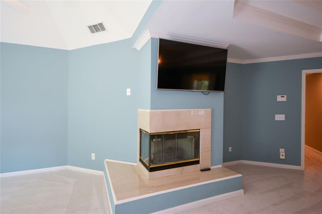 Alpharetta, Georgia, 30022, United States, 5 Bedrooms Bedrooms, ,5 BathroomsBathrooms,Residential,For Sale,2002154