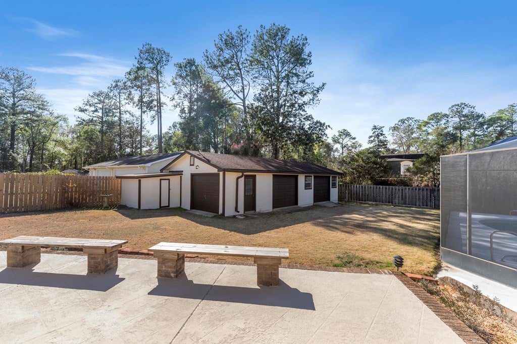 3001 Foxridge, Dothan, Alabama, 36303, United States, 3 Bedrooms Bedrooms, ,4 BathroomsBathrooms,Residential,For Sale,3001 Foxridge,1473328