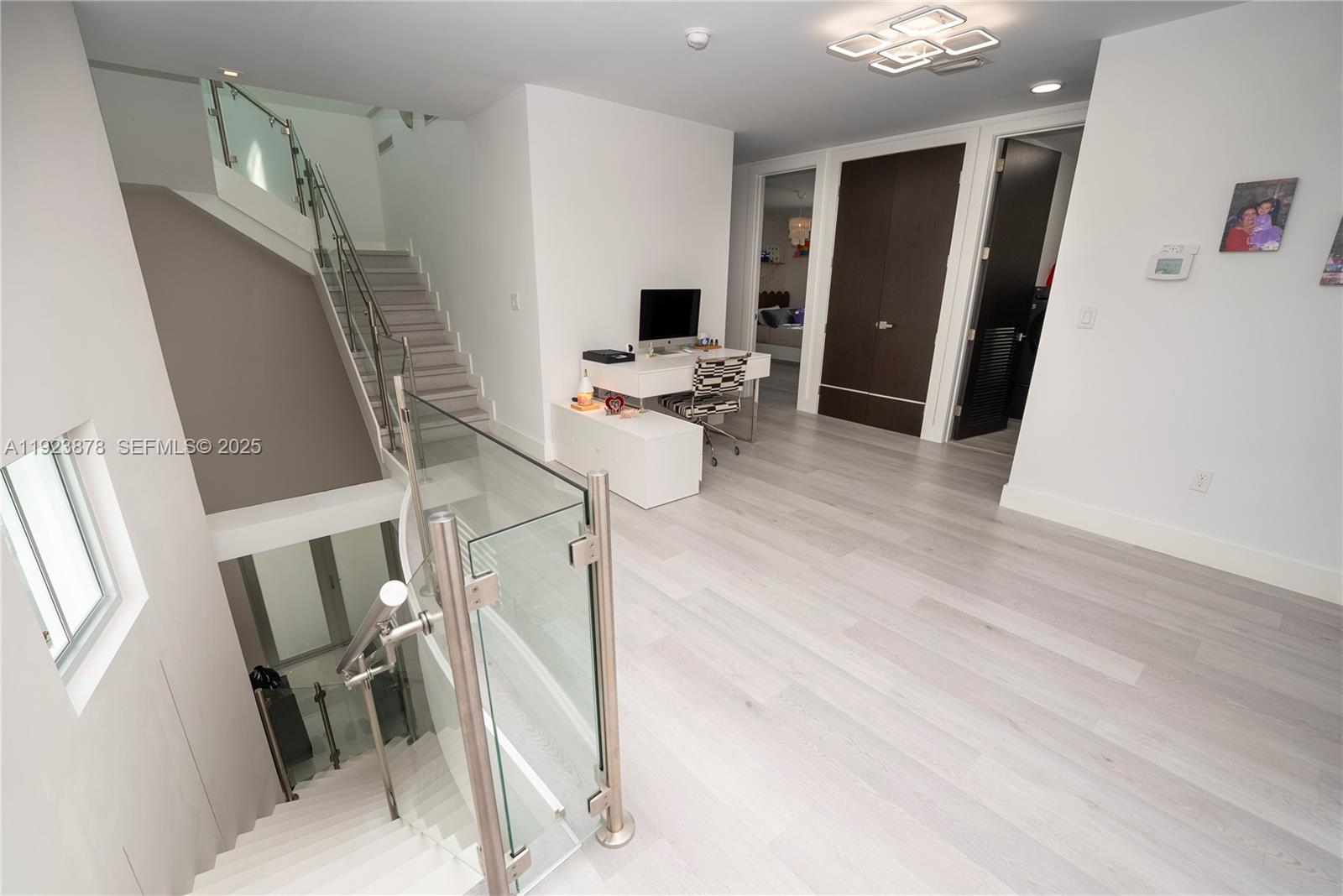 Doral, Florida, 33122, United States, 4 Bedrooms Bedrooms, ,5 BathroomsBathrooms,Residential,For Sale,2002186