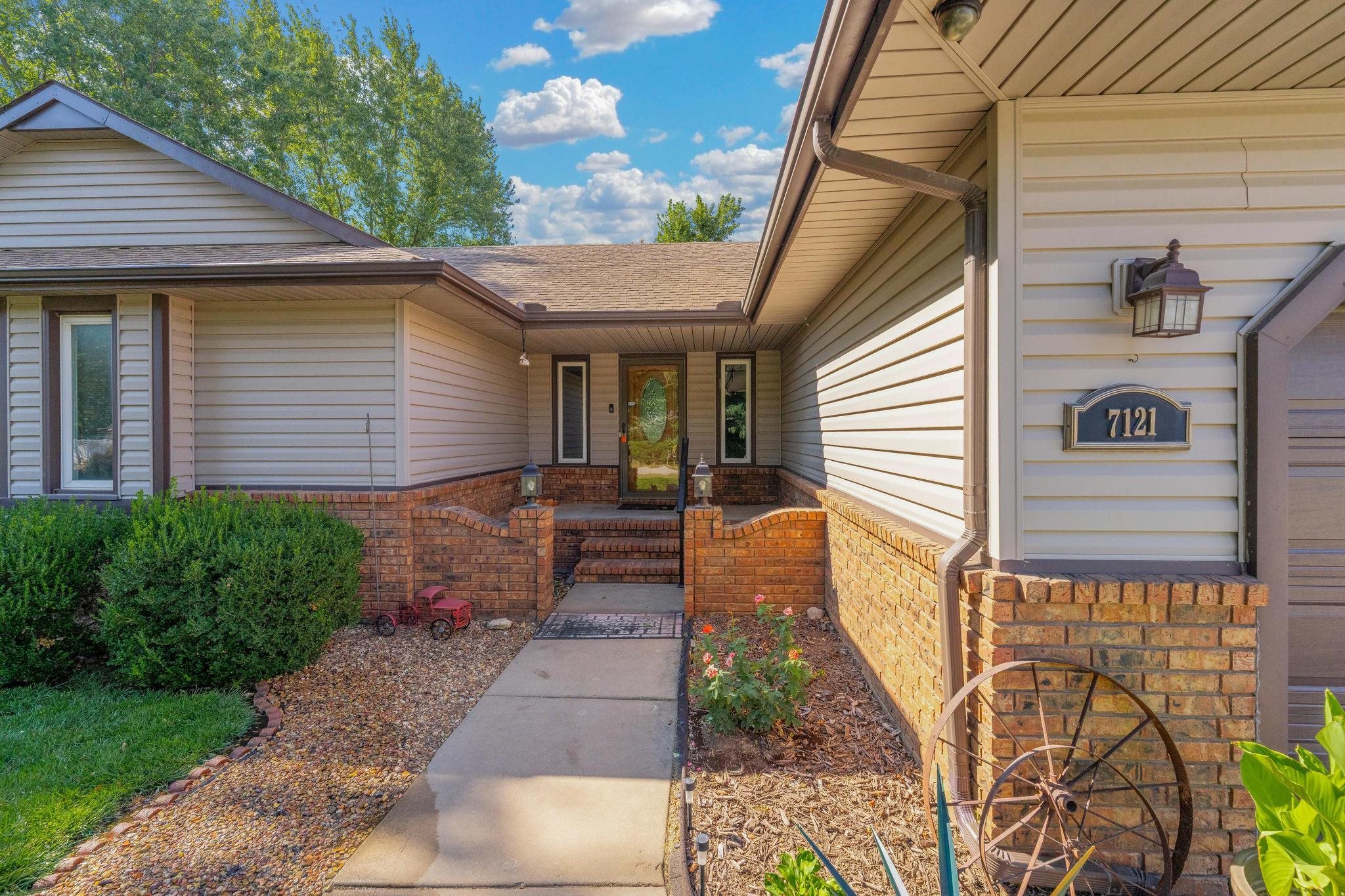 35th St, Wichita, KS 67215 #1