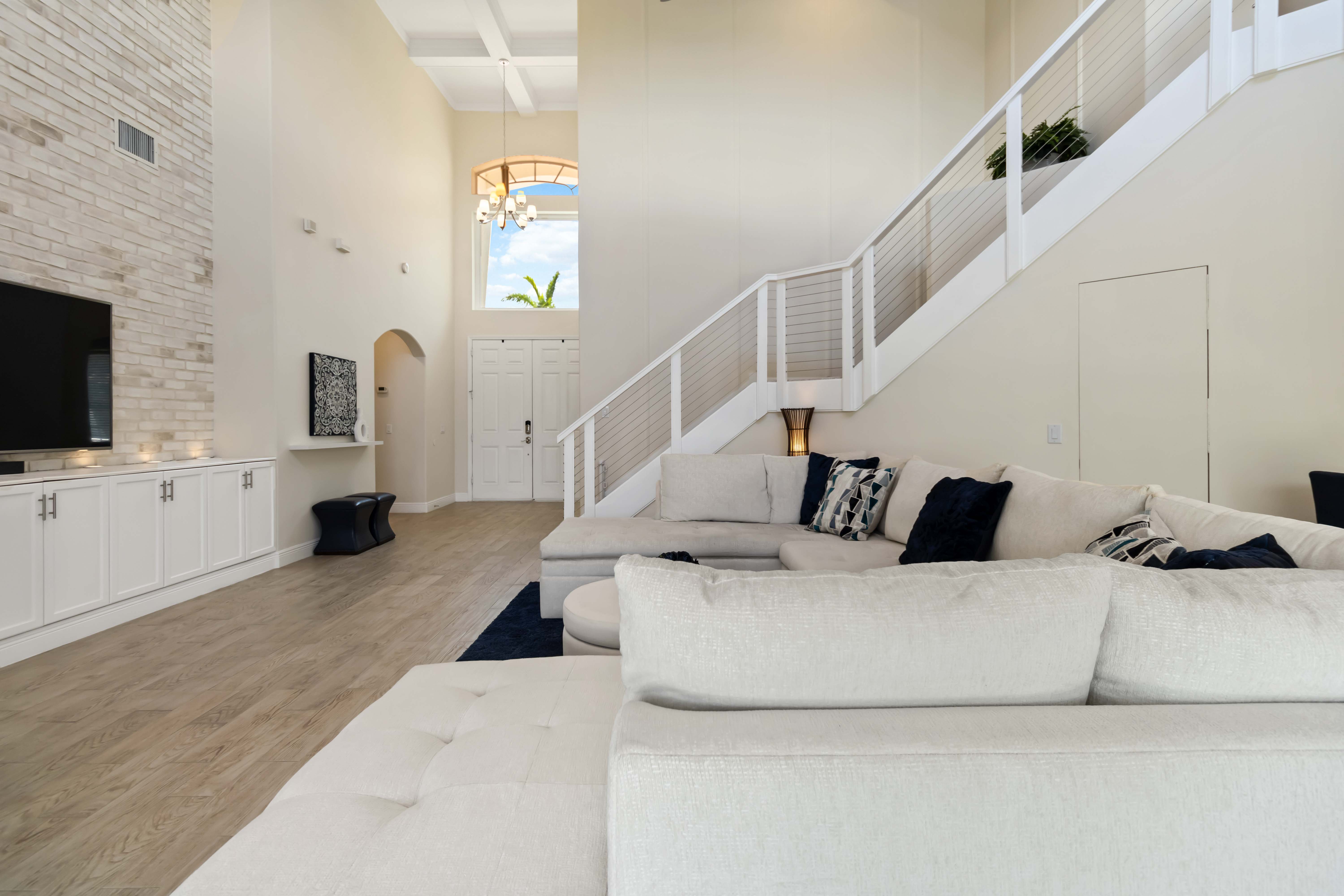 Indialantic, Florida, 32903, United States, 5 Bedrooms Bedrooms, ,3 BathroomsBathrooms,Residential,For Sale,2005377