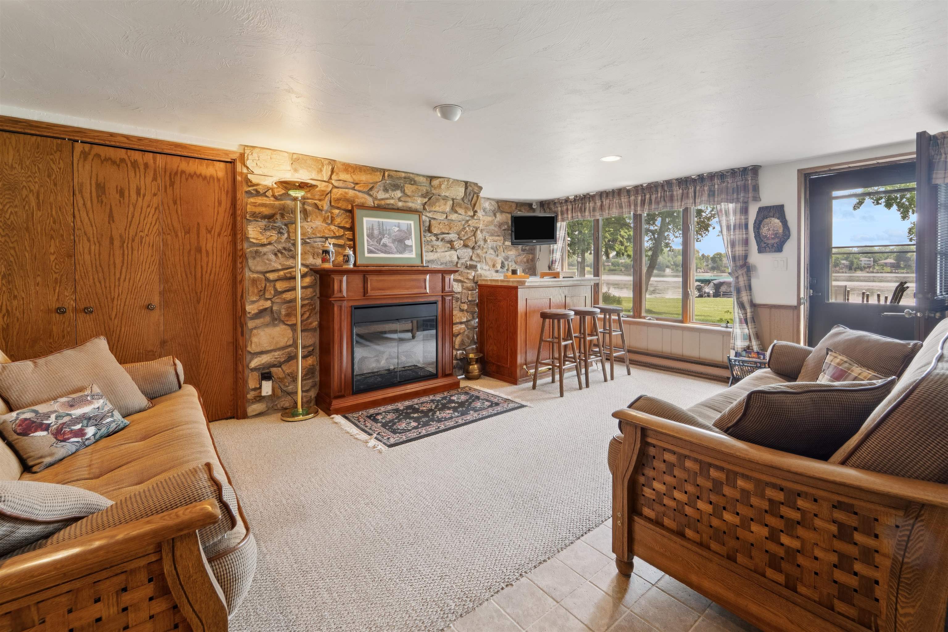 APPLETON, Wisconsin, 54914, United States, 3 Bedrooms Bedrooms, ,3 BathroomsBathrooms,Residential,For Sale,1911879