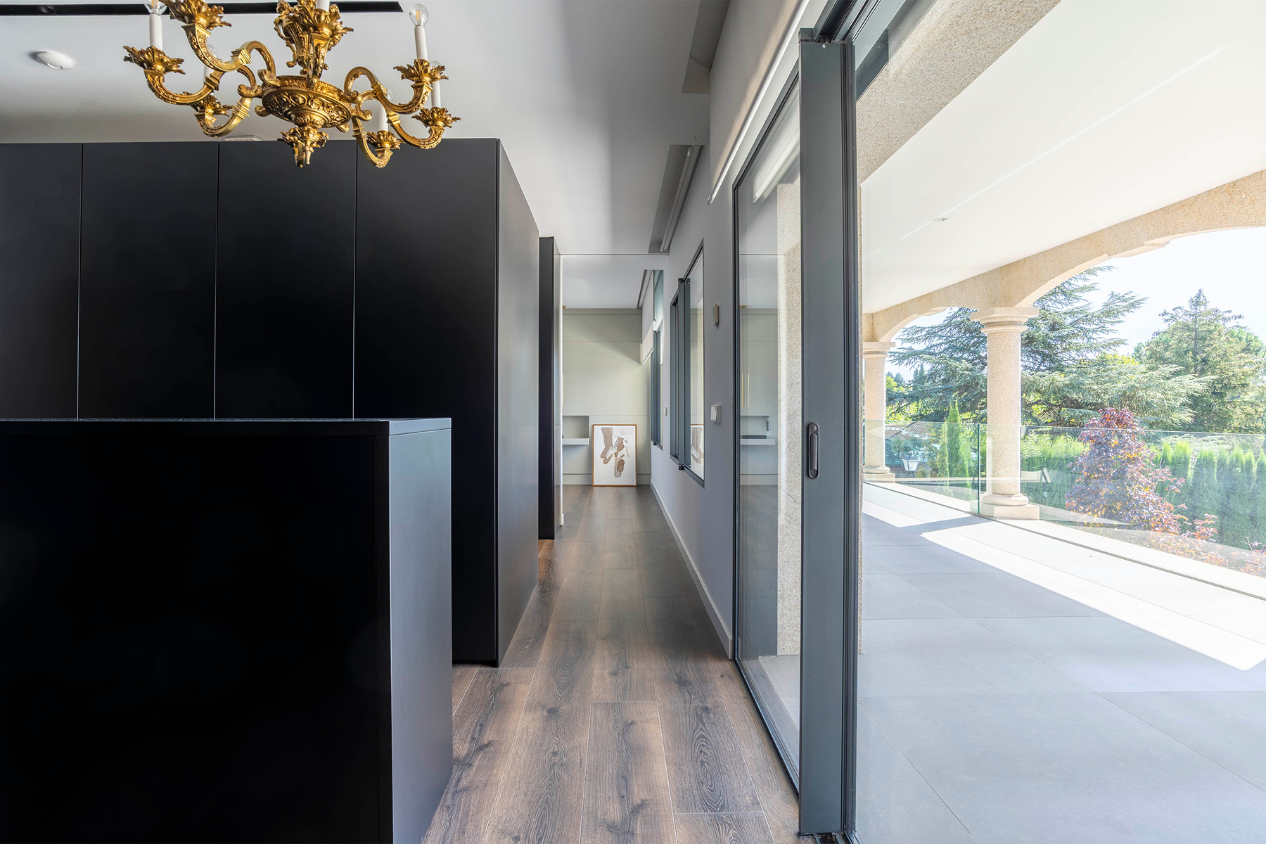  Luxury villa · 1,602 m² of privacy, infinity pool, and technology - 物件實景