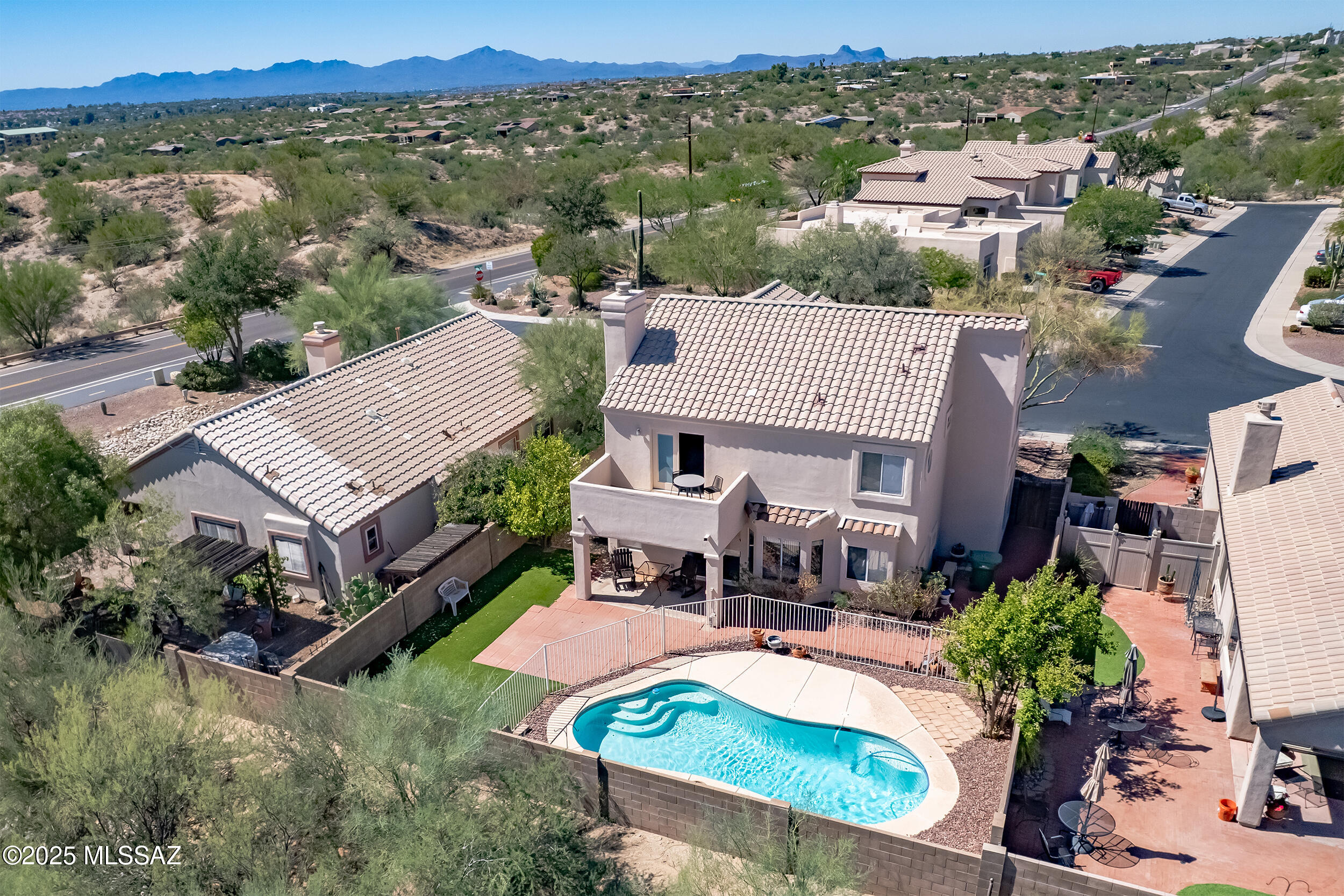 Oro Valley, Arizona, 85737, United States, 5 Bedrooms Bedrooms, ,3 BathroomsBathrooms,Residential,For Sale,1954798
