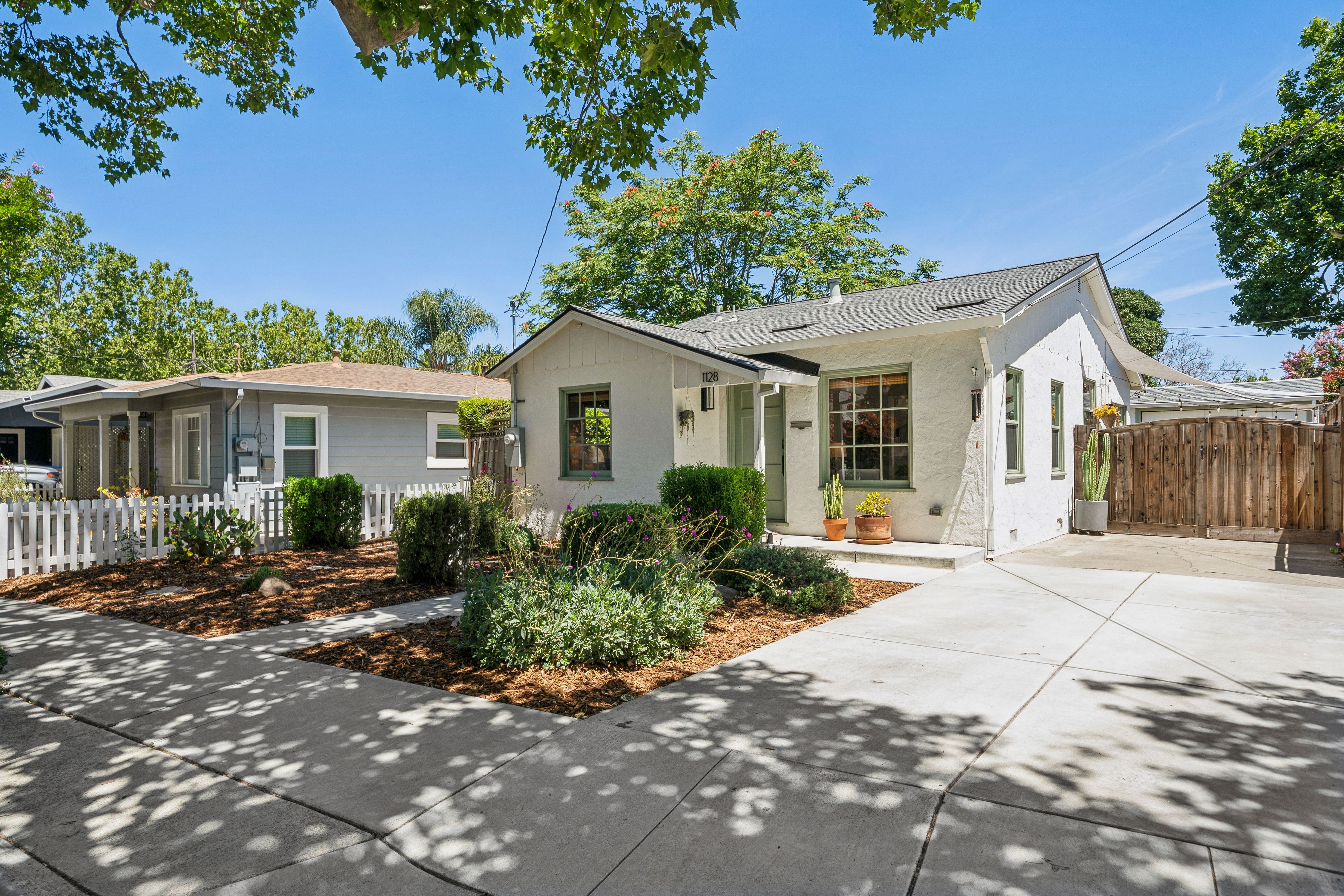  A Storybook Bungalow in the Heart of Silicon Valley - 物件實景