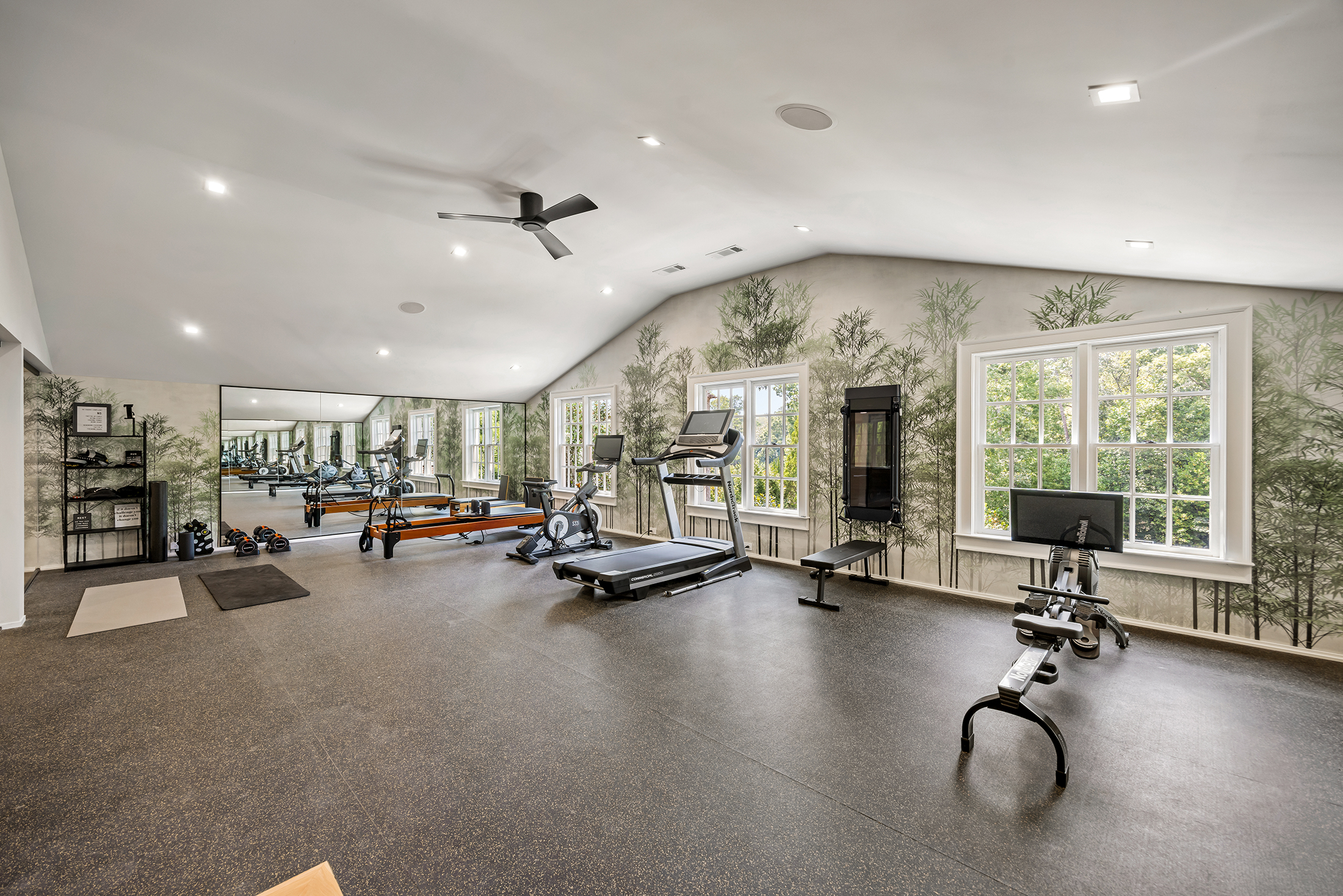  Extraordinary Residence in the Heart of Tuxedo Park - 物件實景