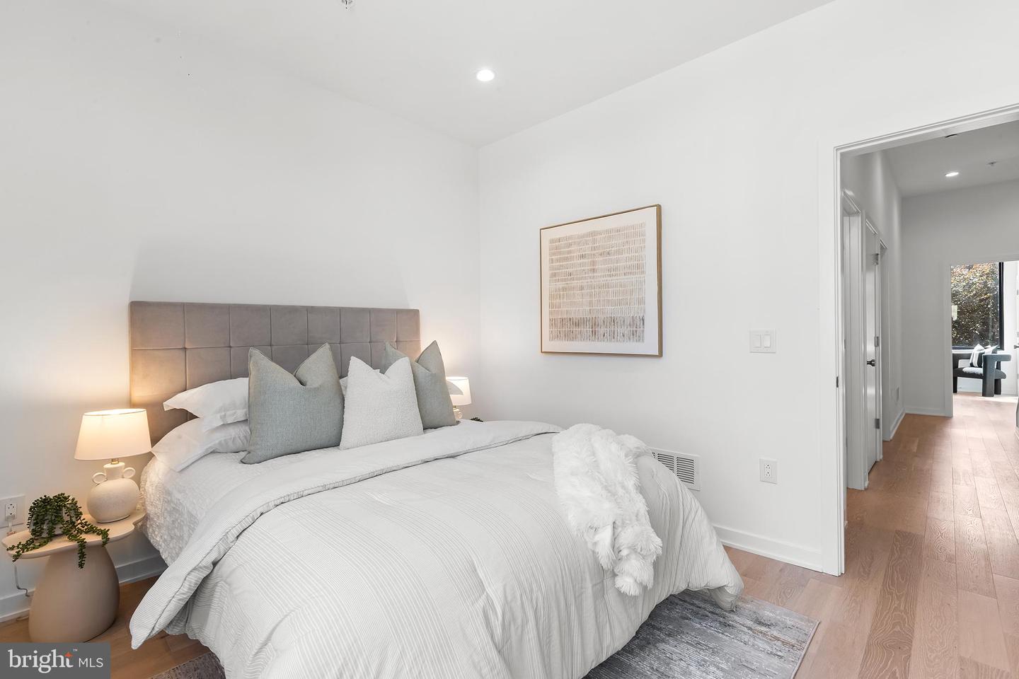 Philadelphia, Pennsylvania, 19128, United States, 4 Bedrooms Bedrooms, ,4 BathroomsBathrooms,Residential,For Sale,1898487